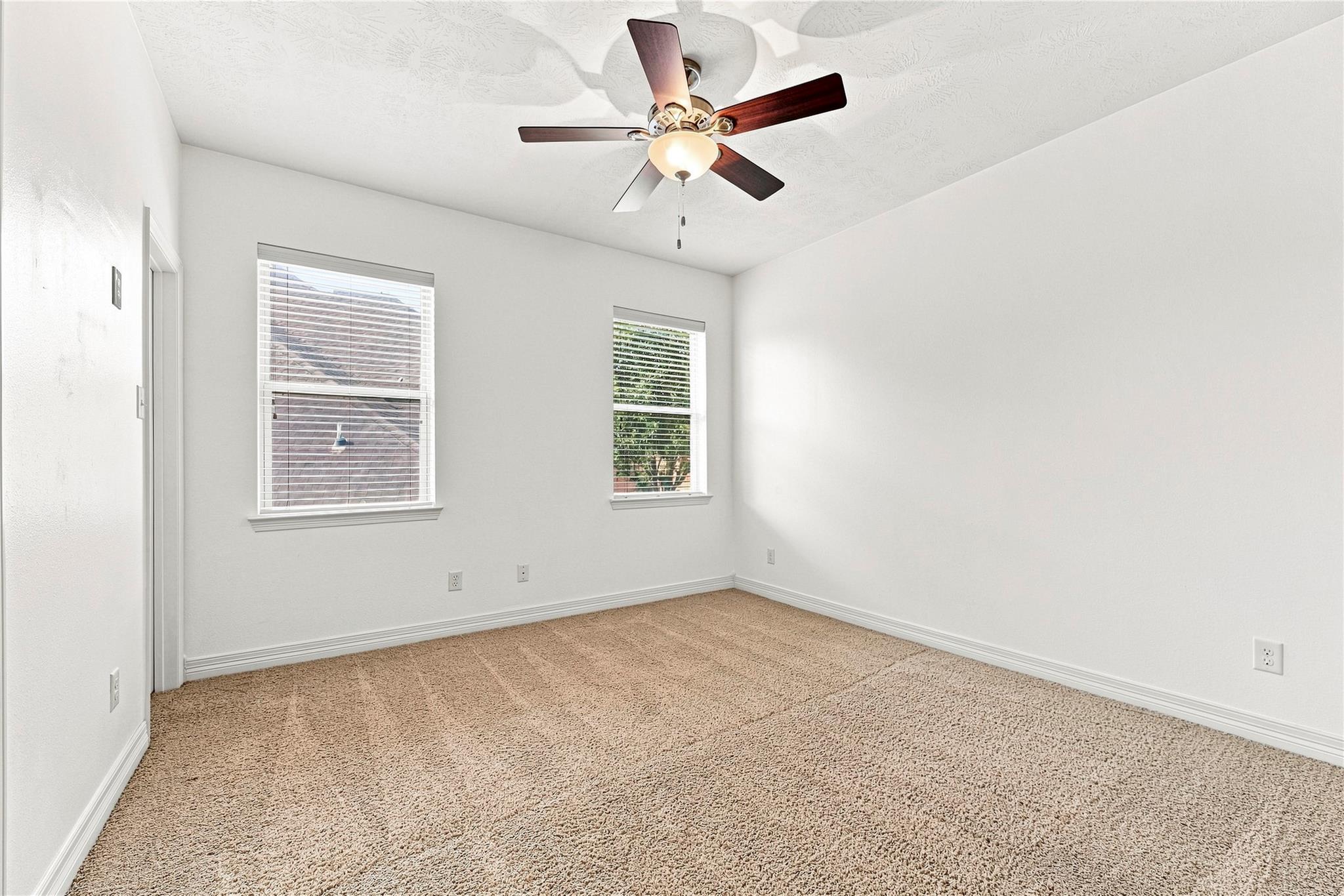 5827 Amherst Farms Lane