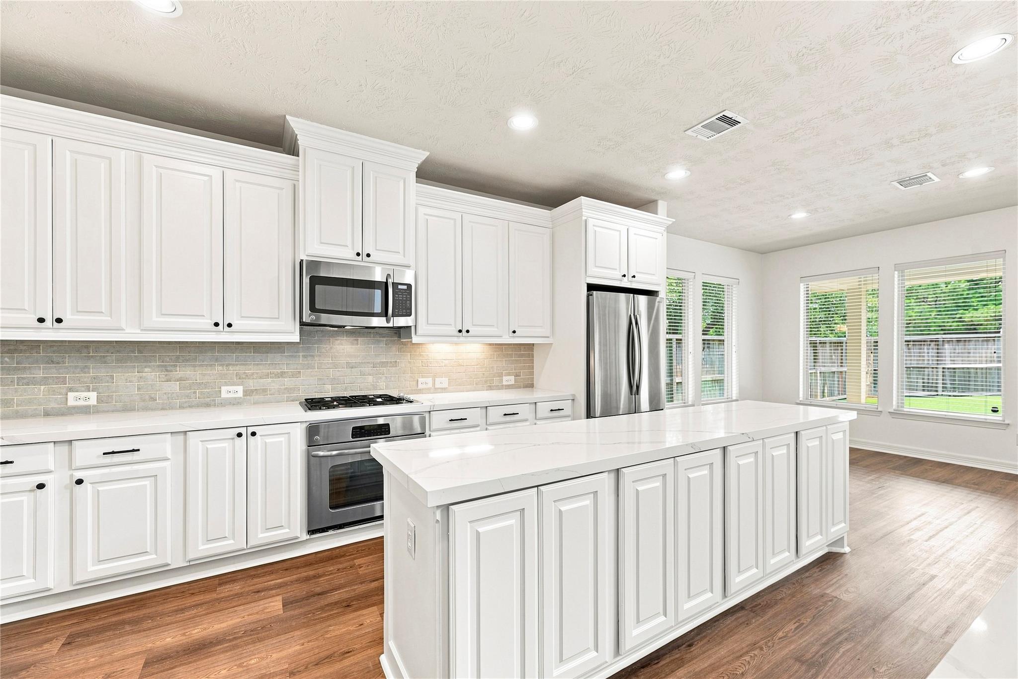 5827 Amherst Farms Lane