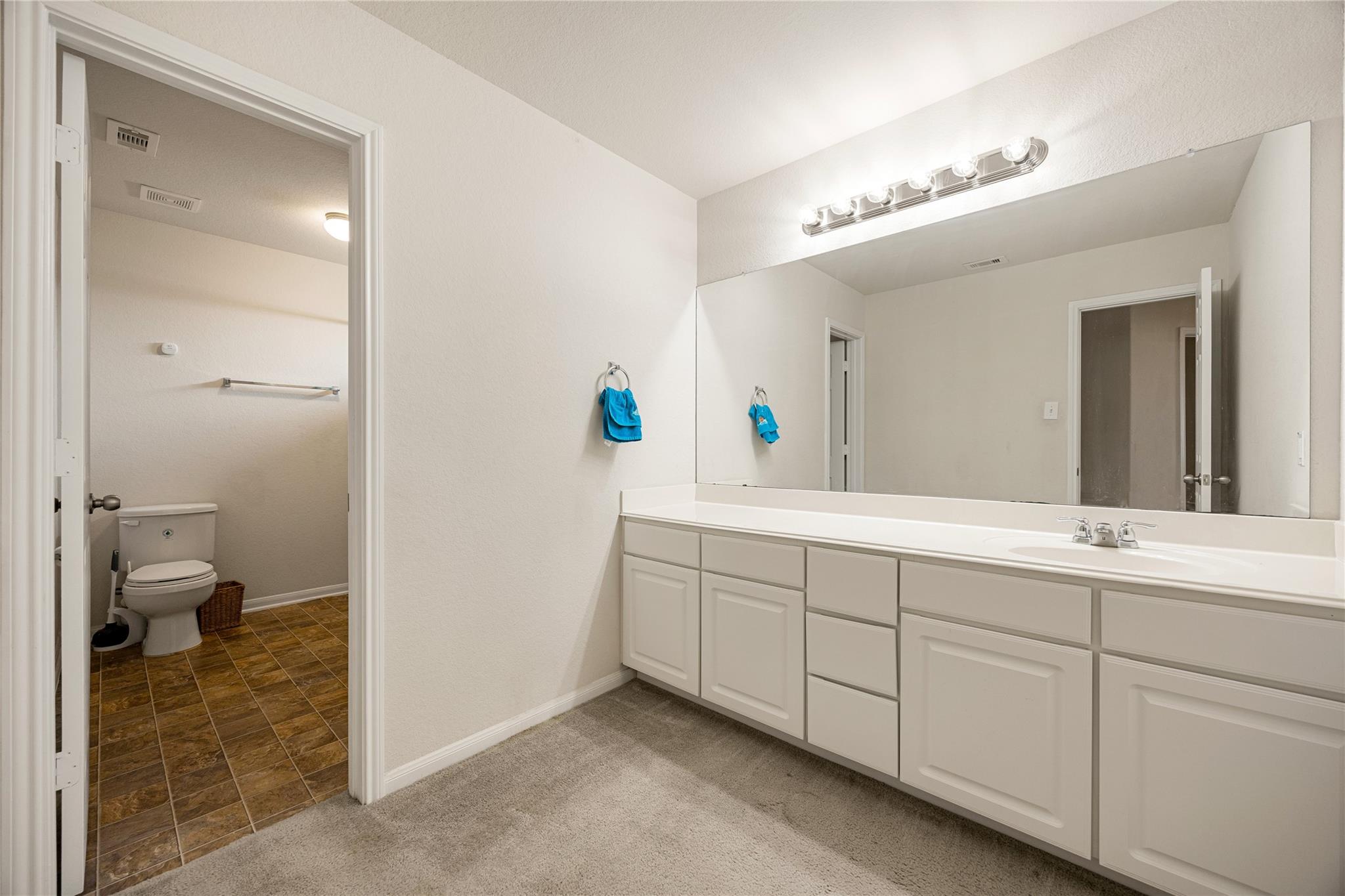 4202 Brightridge
