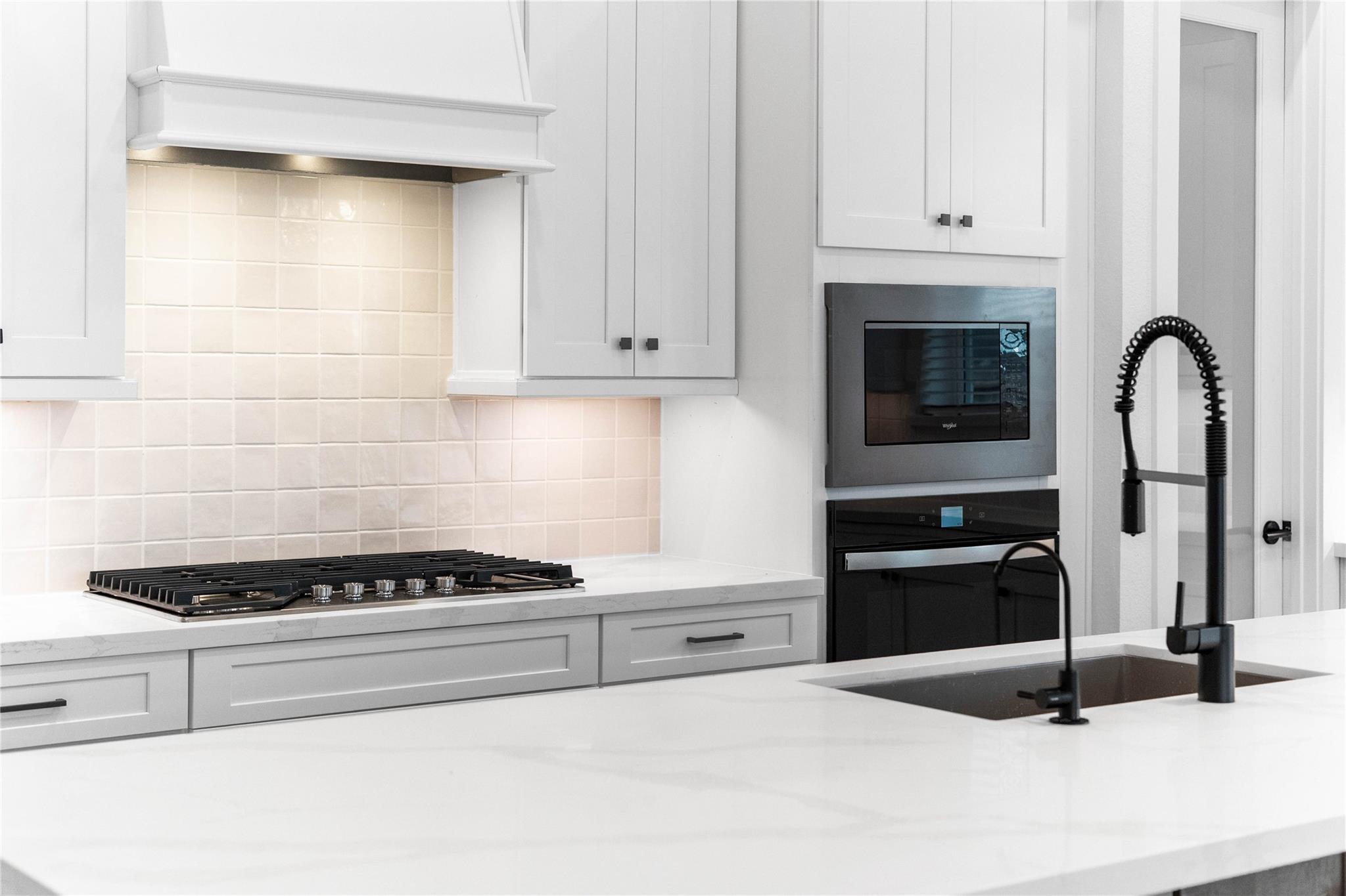 6522 Canary Knoll Court