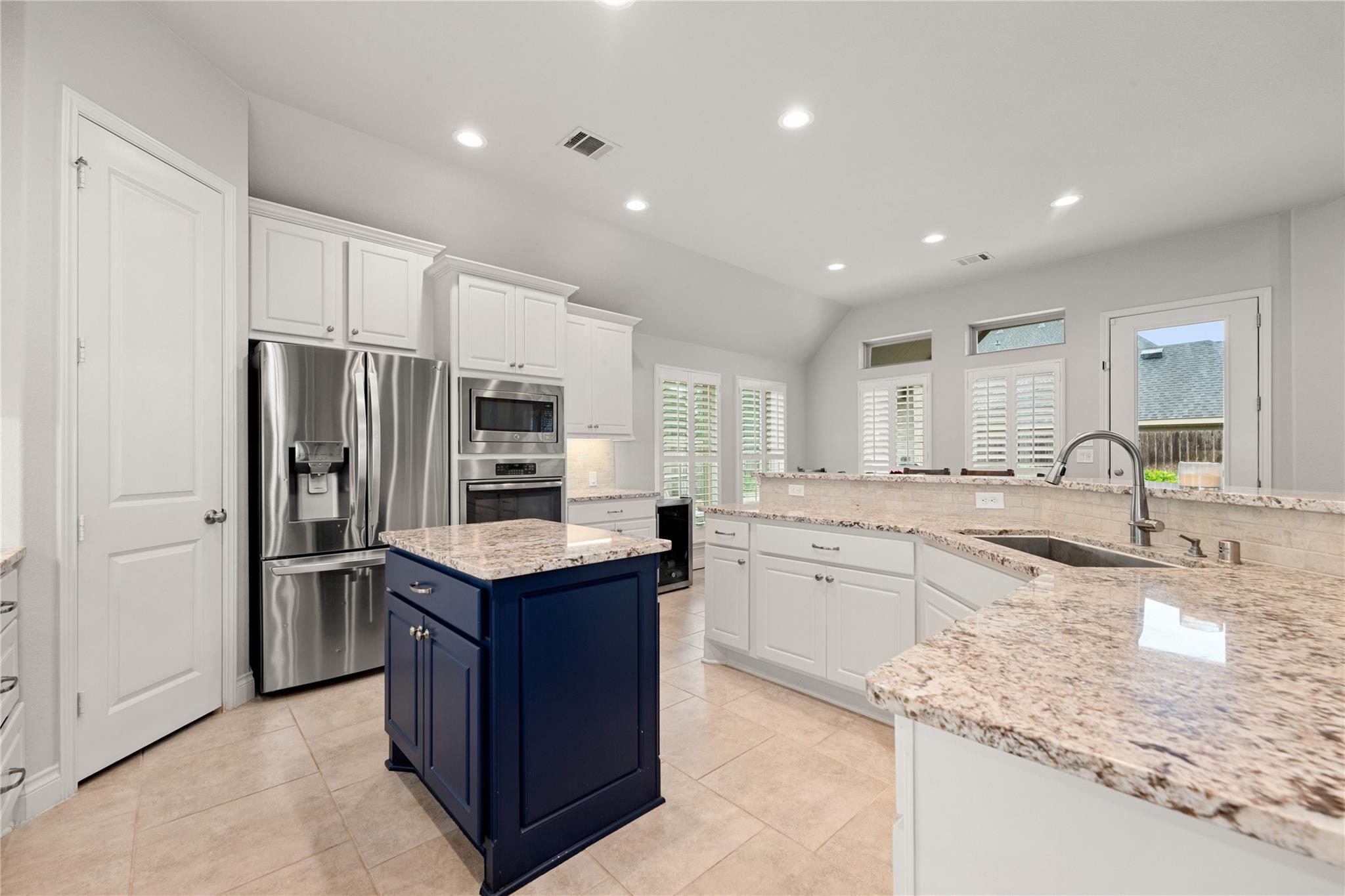 4103 August Light Court