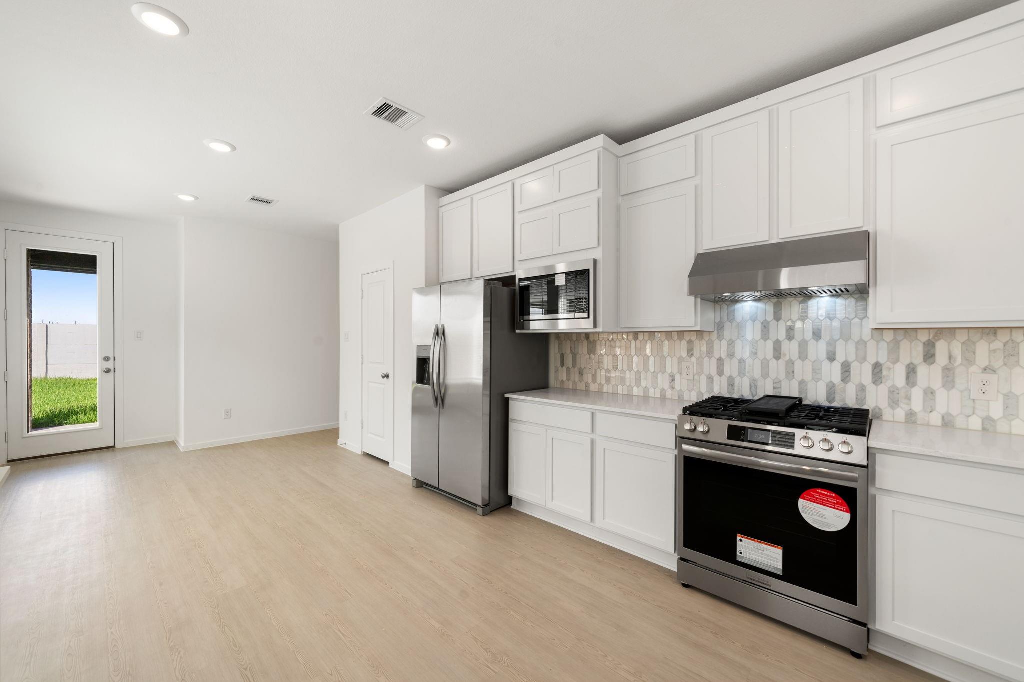 6742 Sunset Velvet Drive