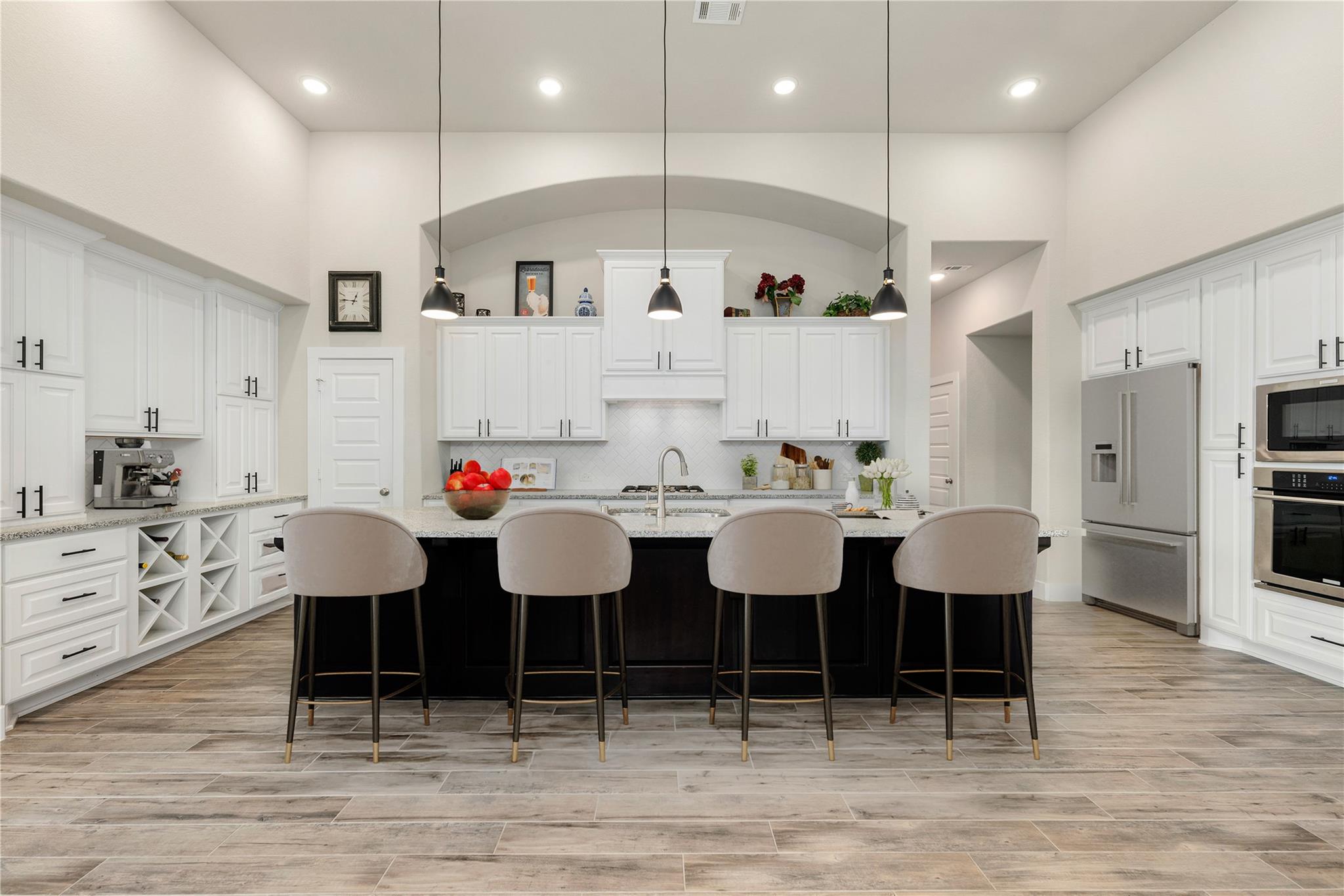 2714 Coastal Trail