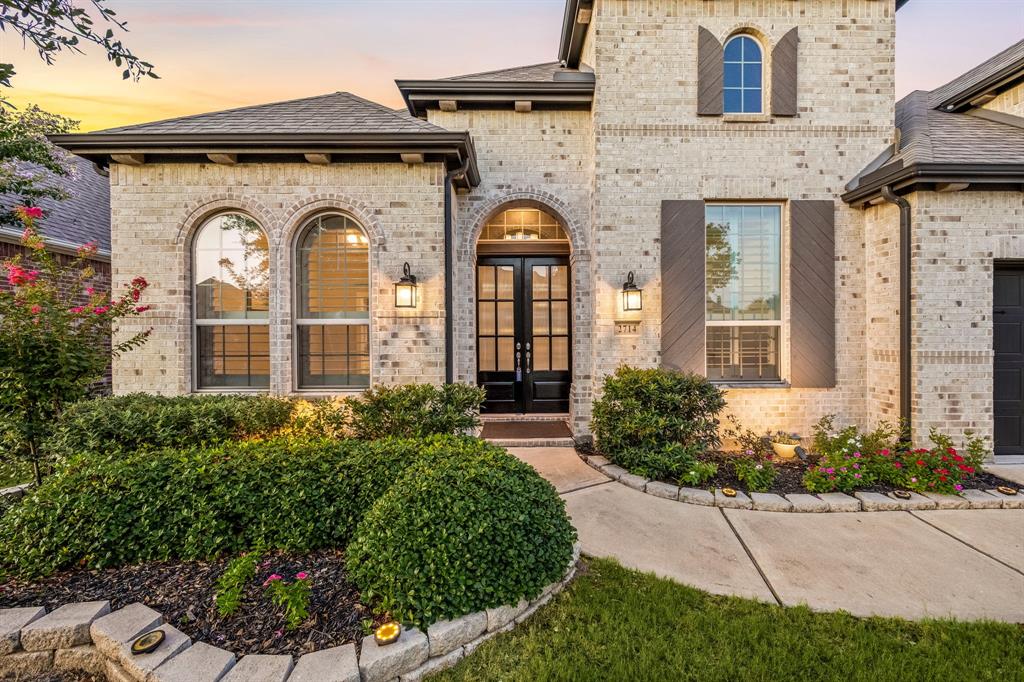 2714 Coastal Trail