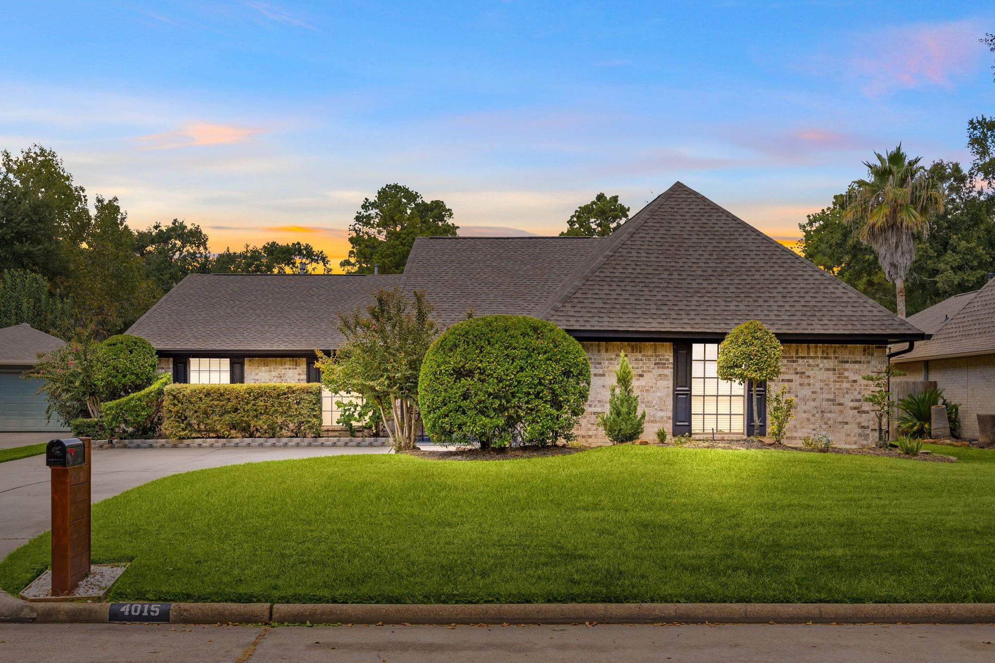 4015 Valley Haven Drive