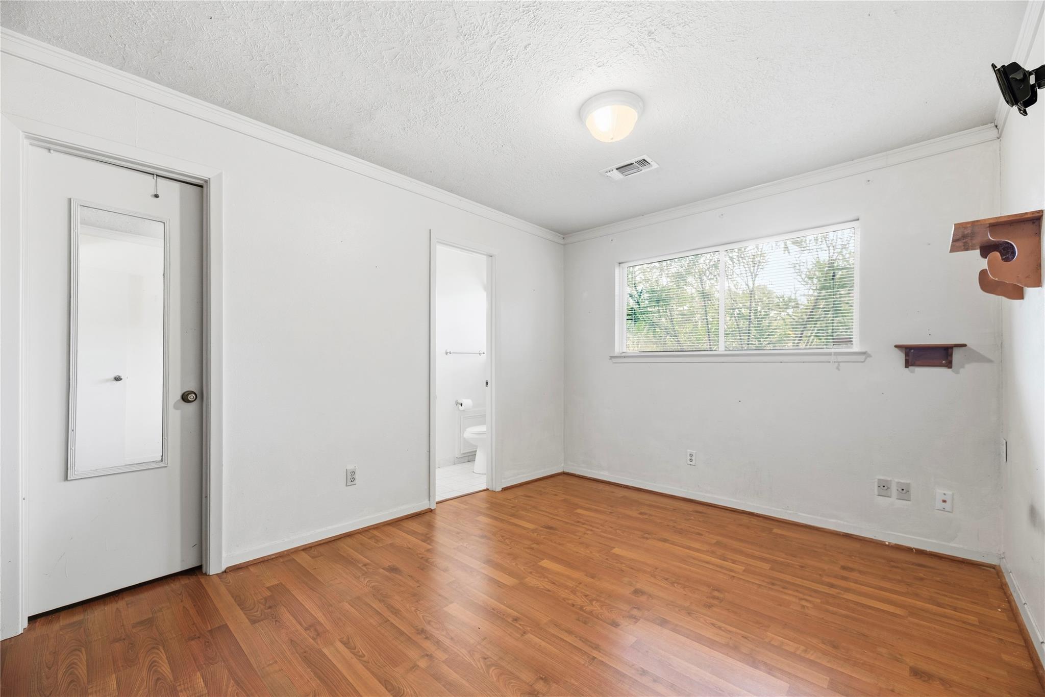 25703 Mill Pond Lane