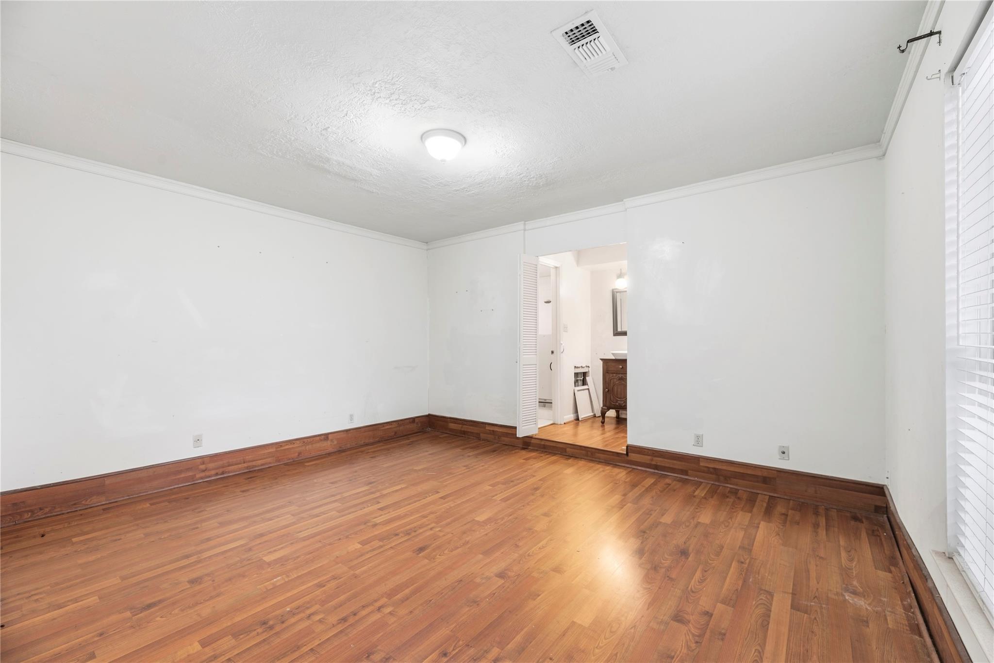 25703 Mill Pond Lane