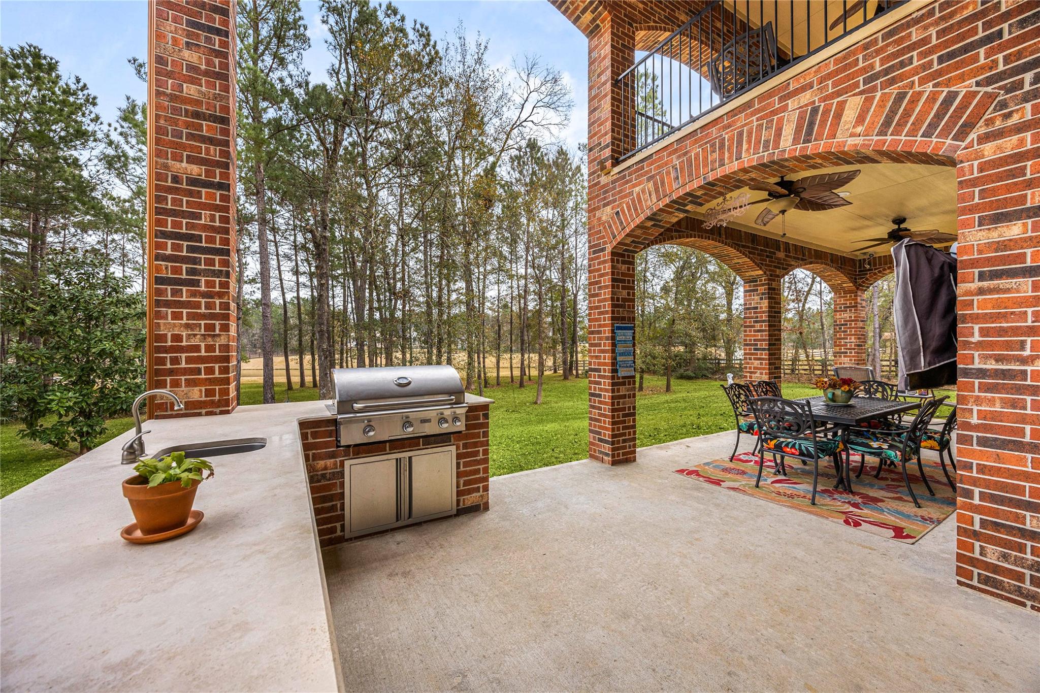 23421 Cannondale Loop