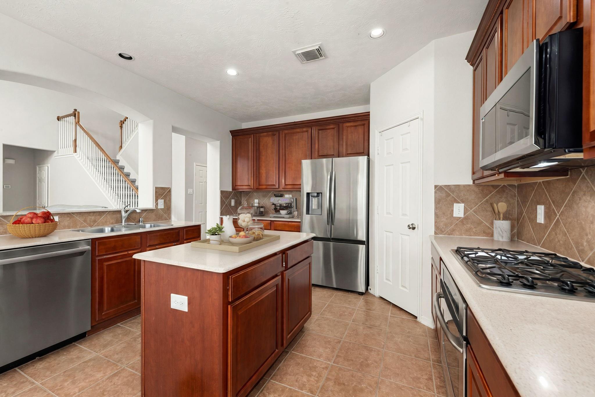 5119 Silver Oak Drive