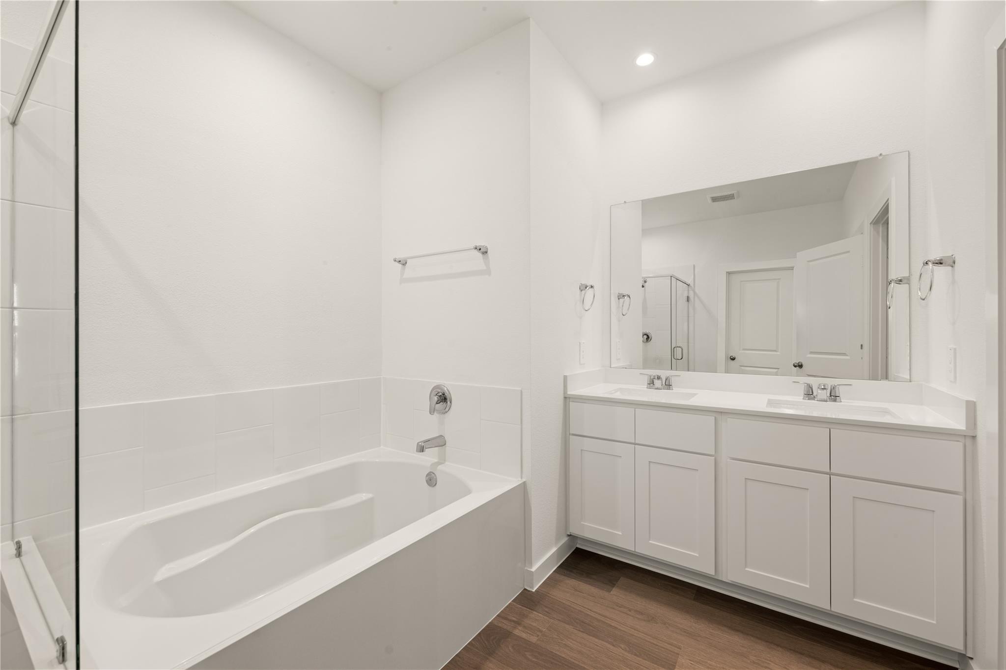 5306 Allen Cay Drive