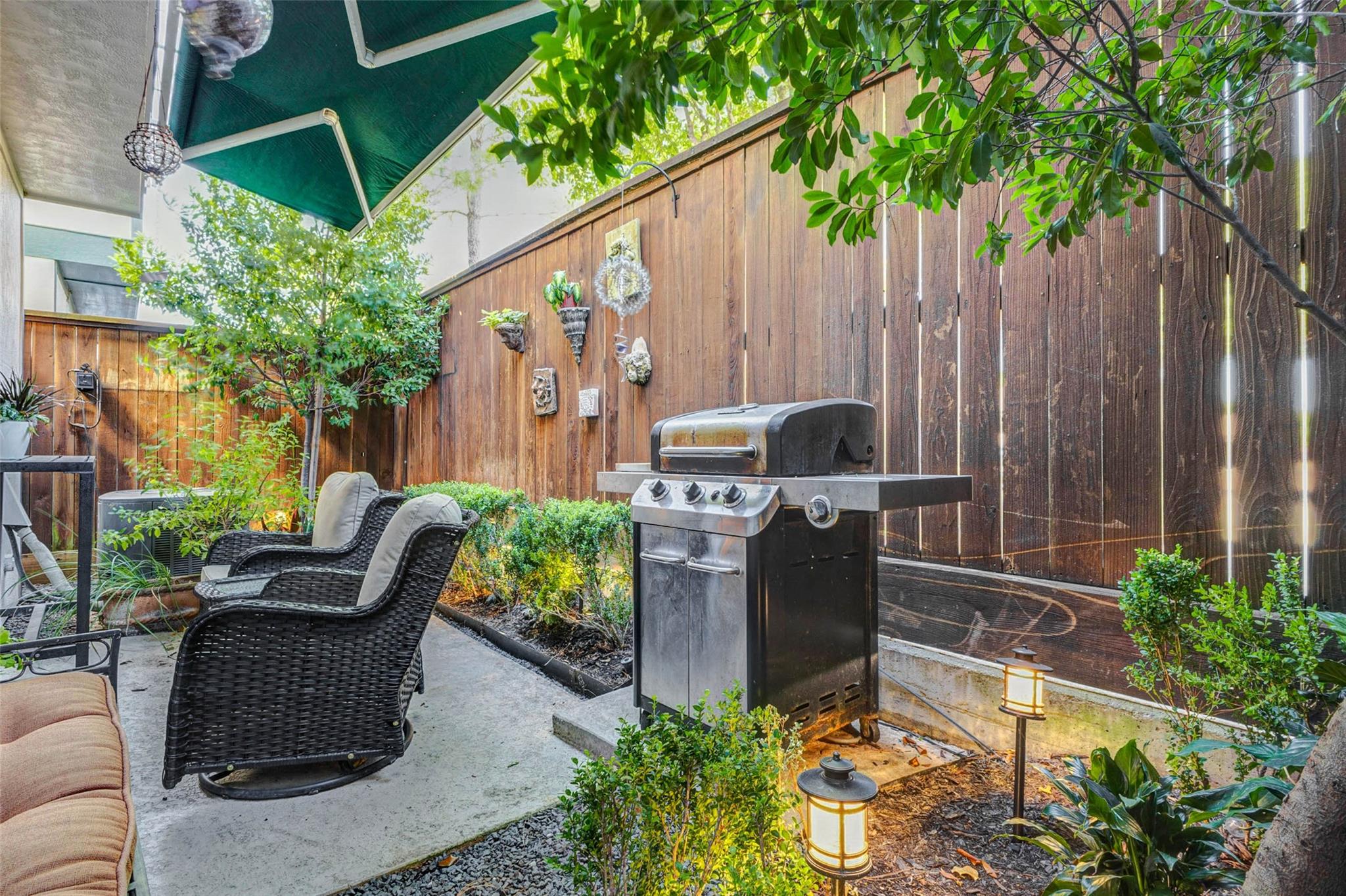 11932 Stirling Row Lane
