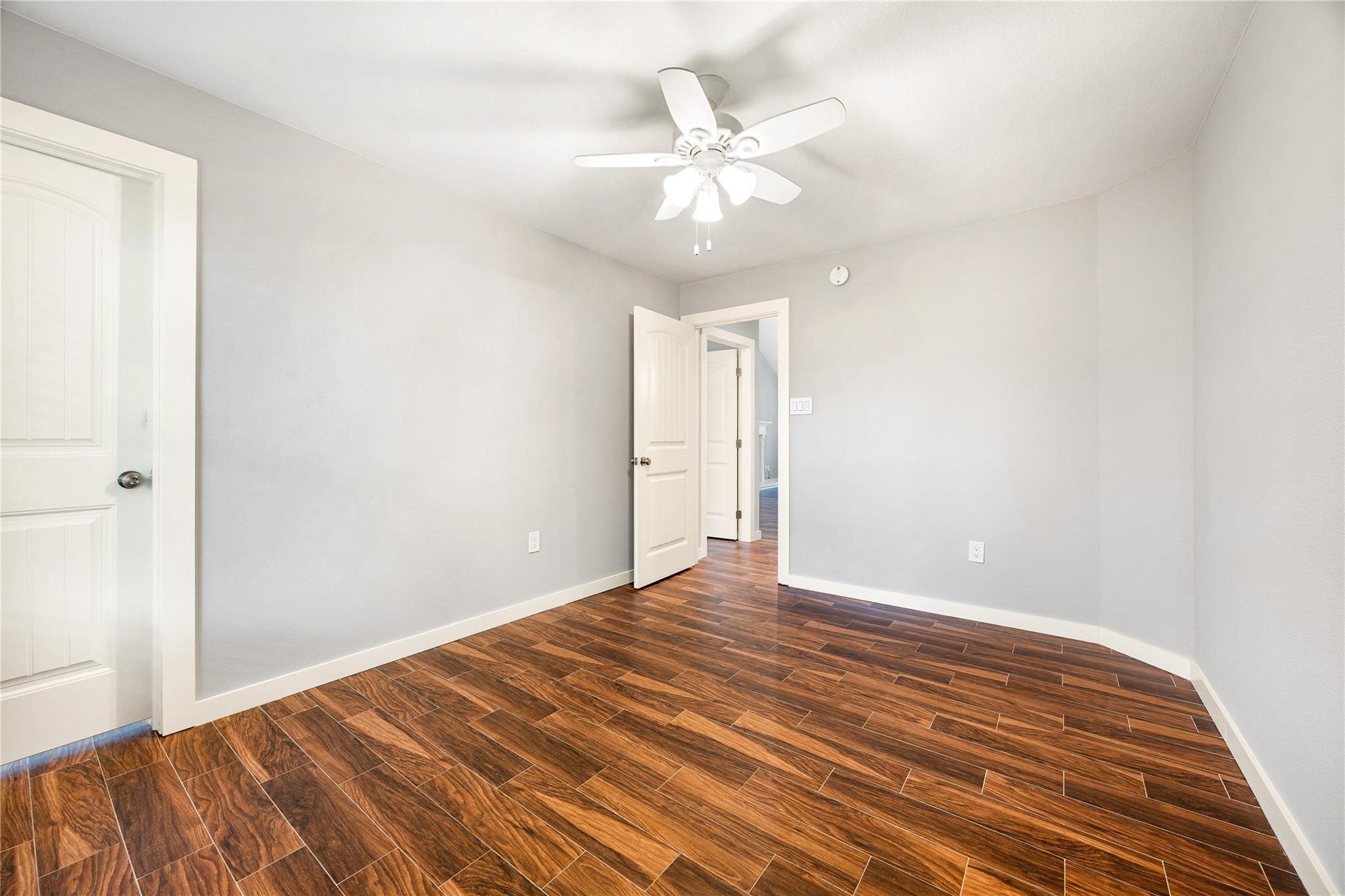 5122 Prairie Creek Drive