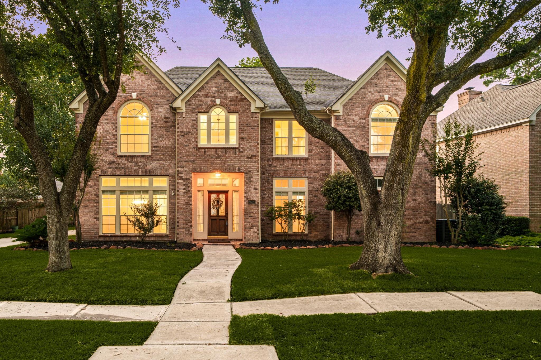 24726 Lakebriar Drive