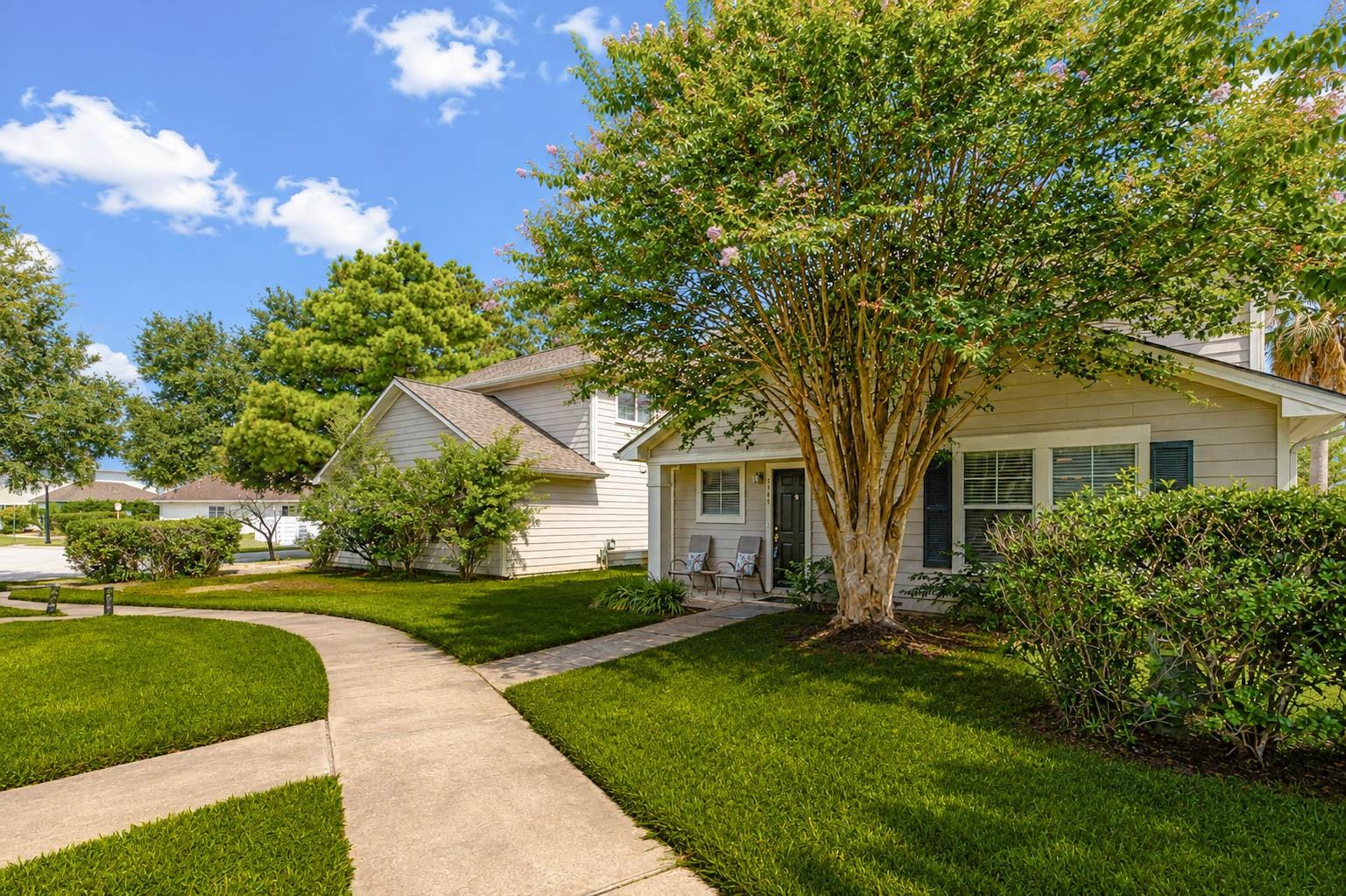 6249 Lone Prairie Way