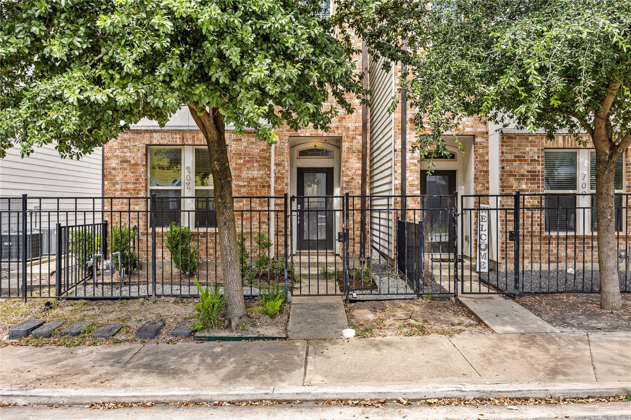 707 Schwartz Street