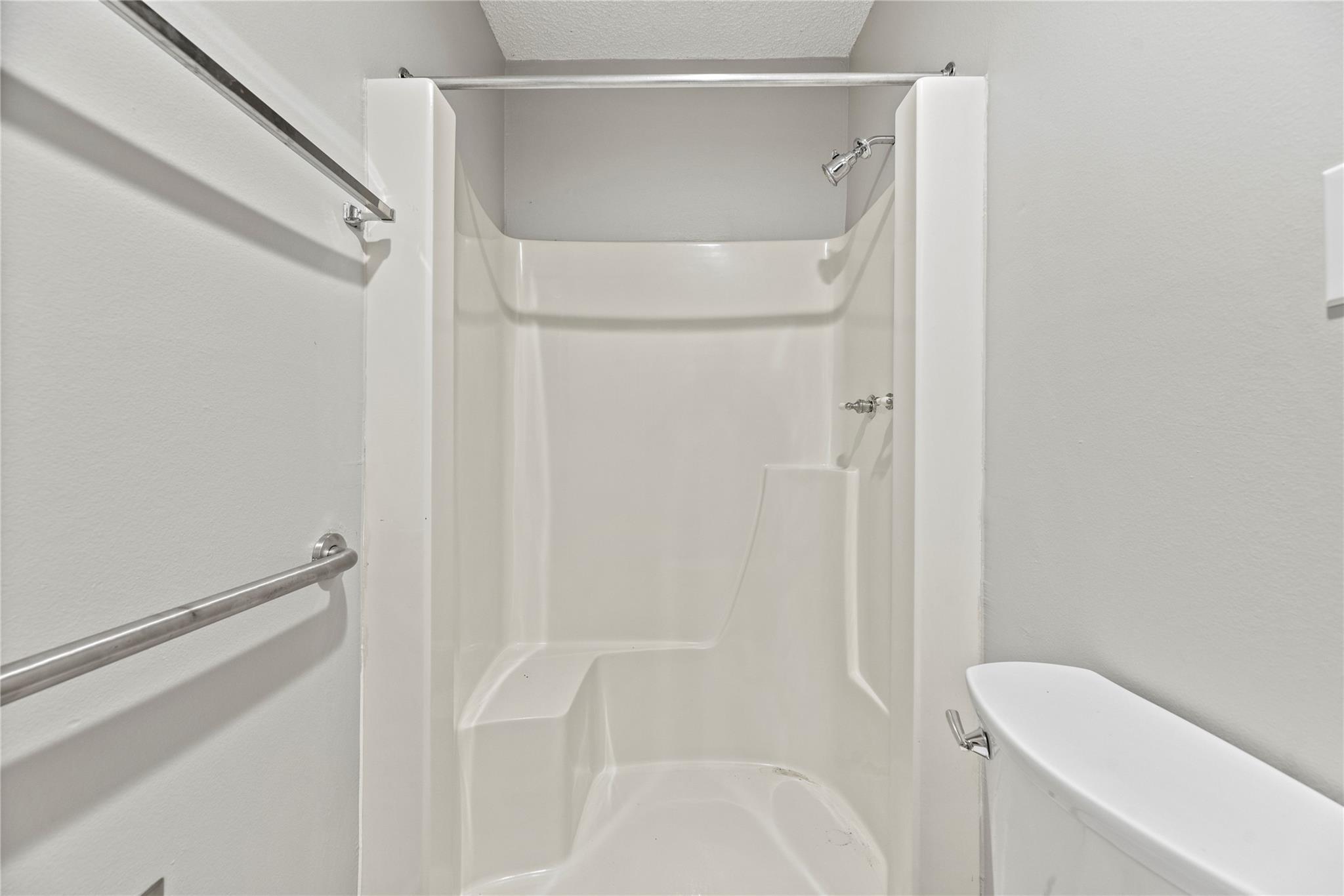 2212 Shadowdale Drive # 358