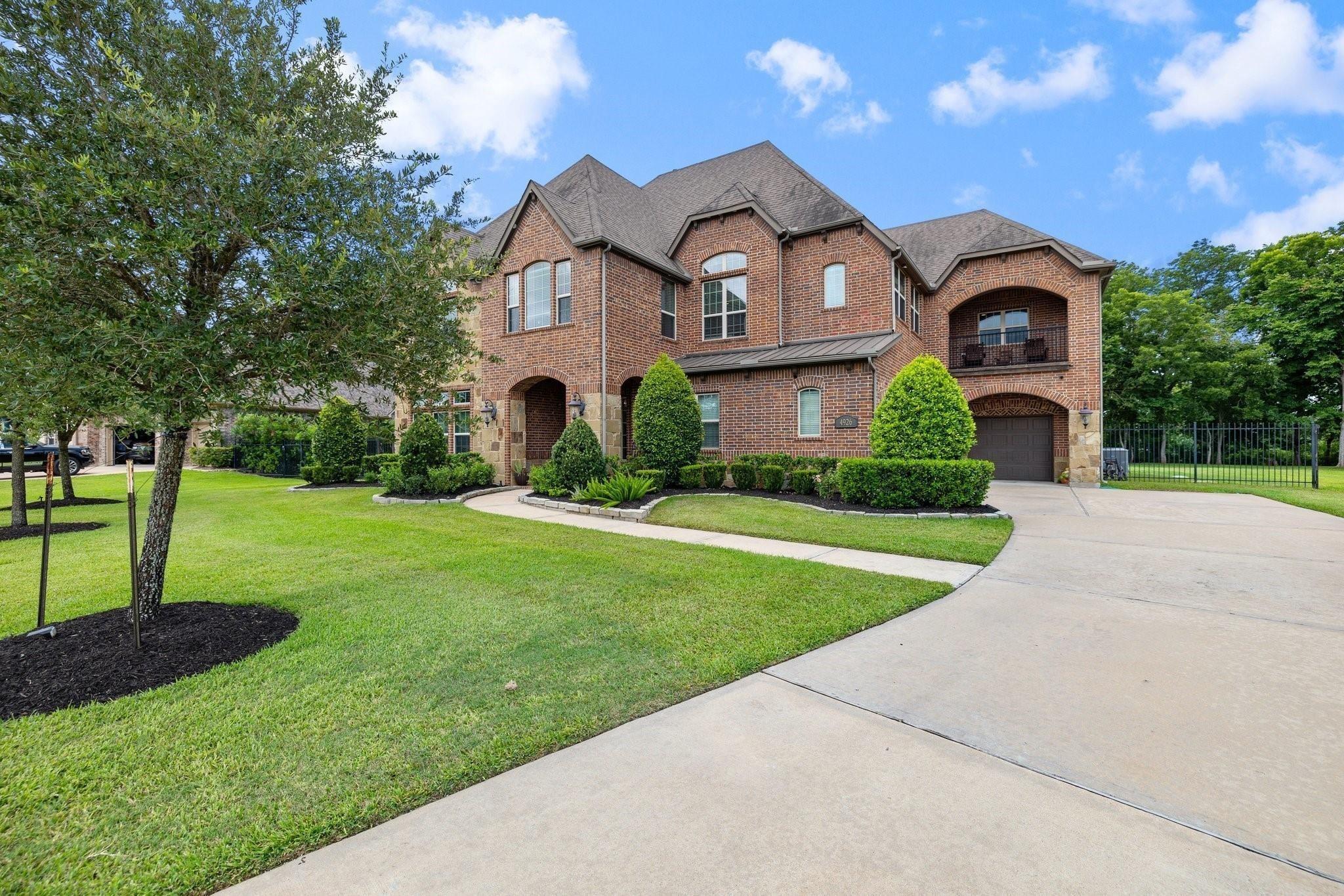 4926 Beekman Drive