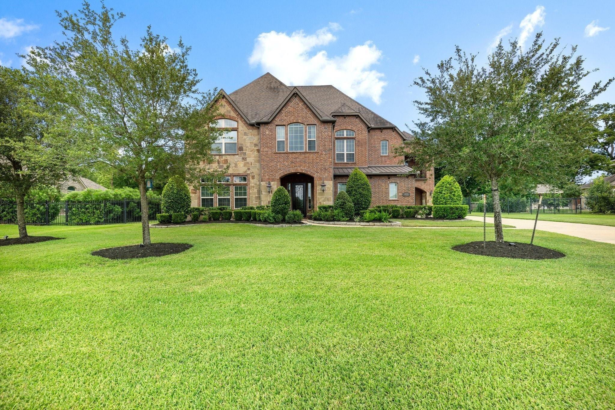 4926 Beekman Drive