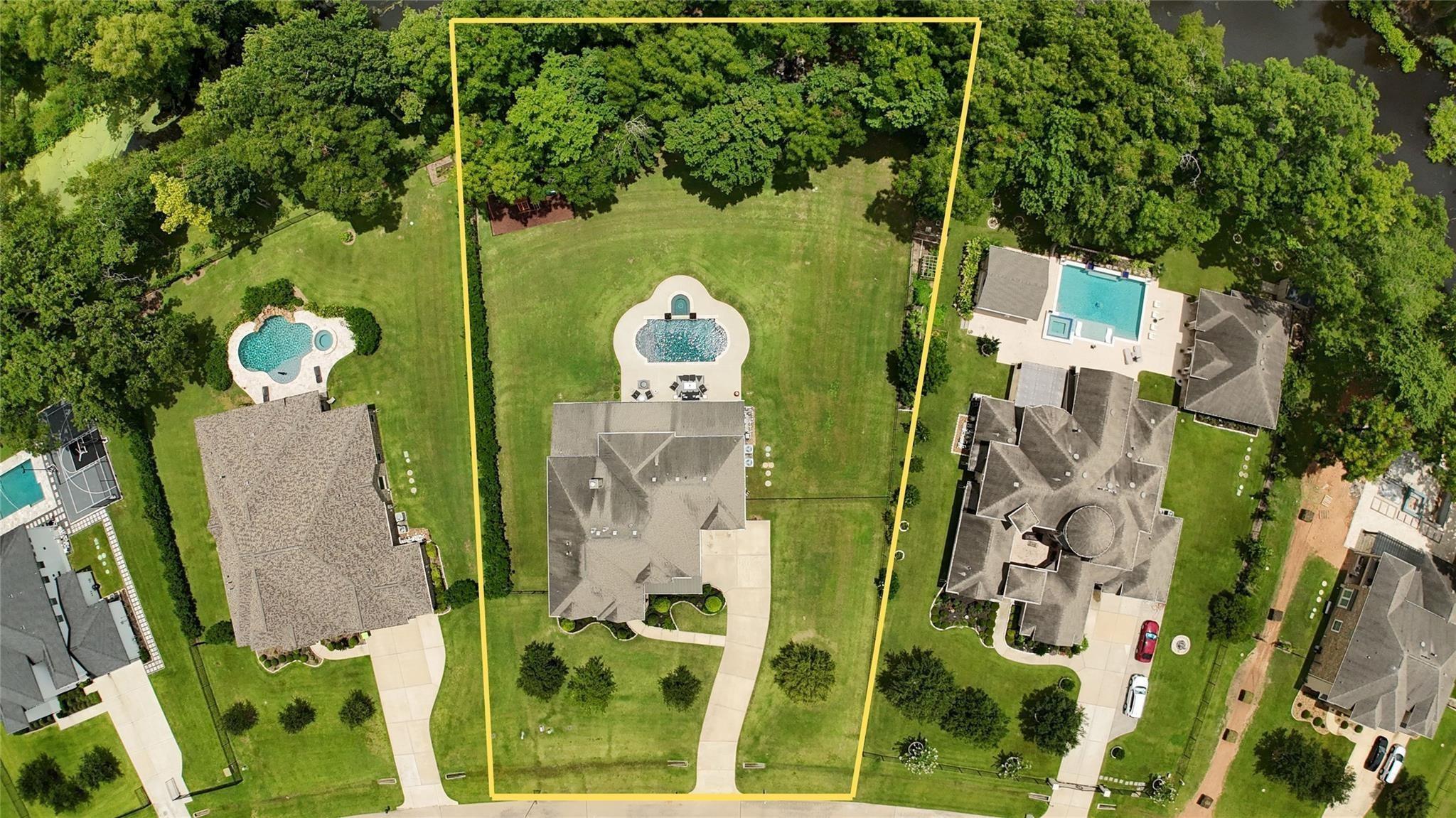 4926 Beekman Drive