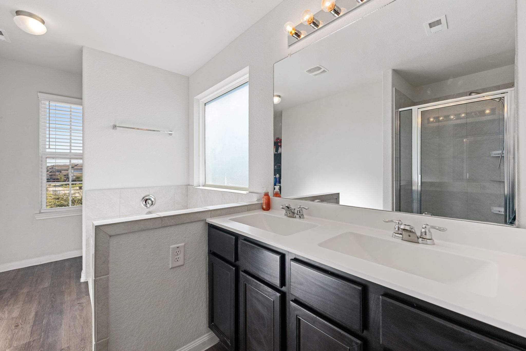 24558 Carlo Hue Trail