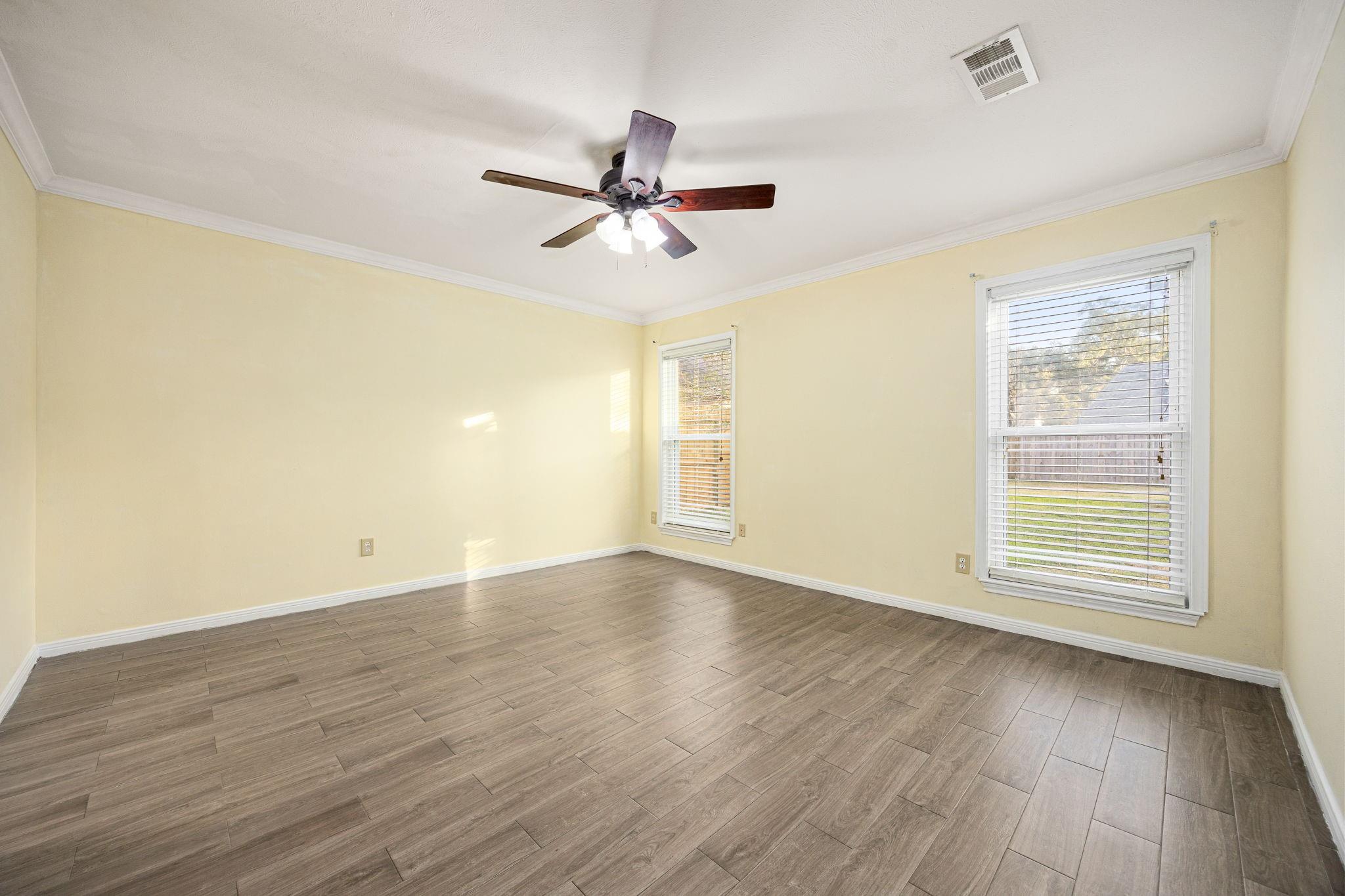 18311 Oak Hampton Drive