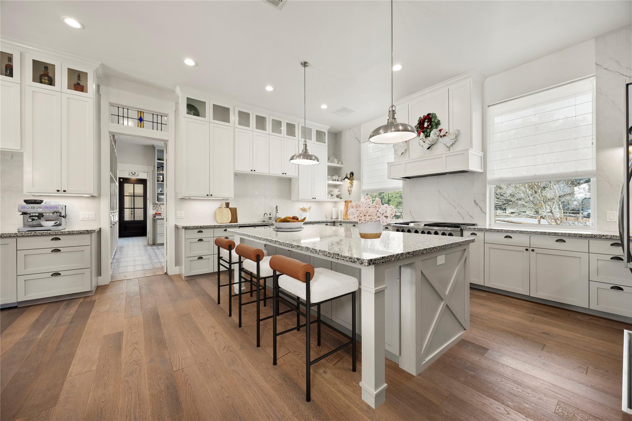 4700 Silverbelle Court