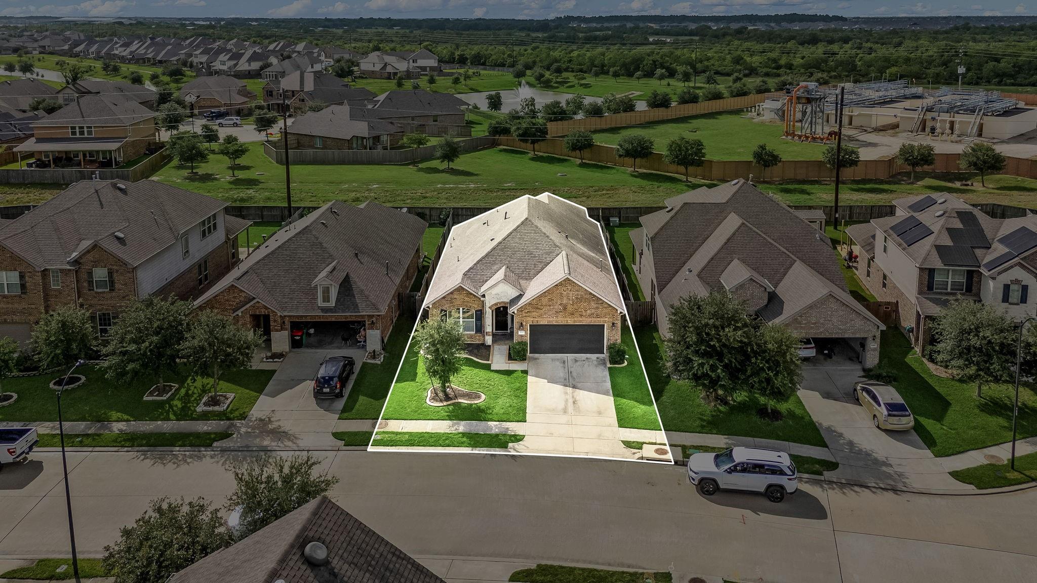 5343 Baroness Lane