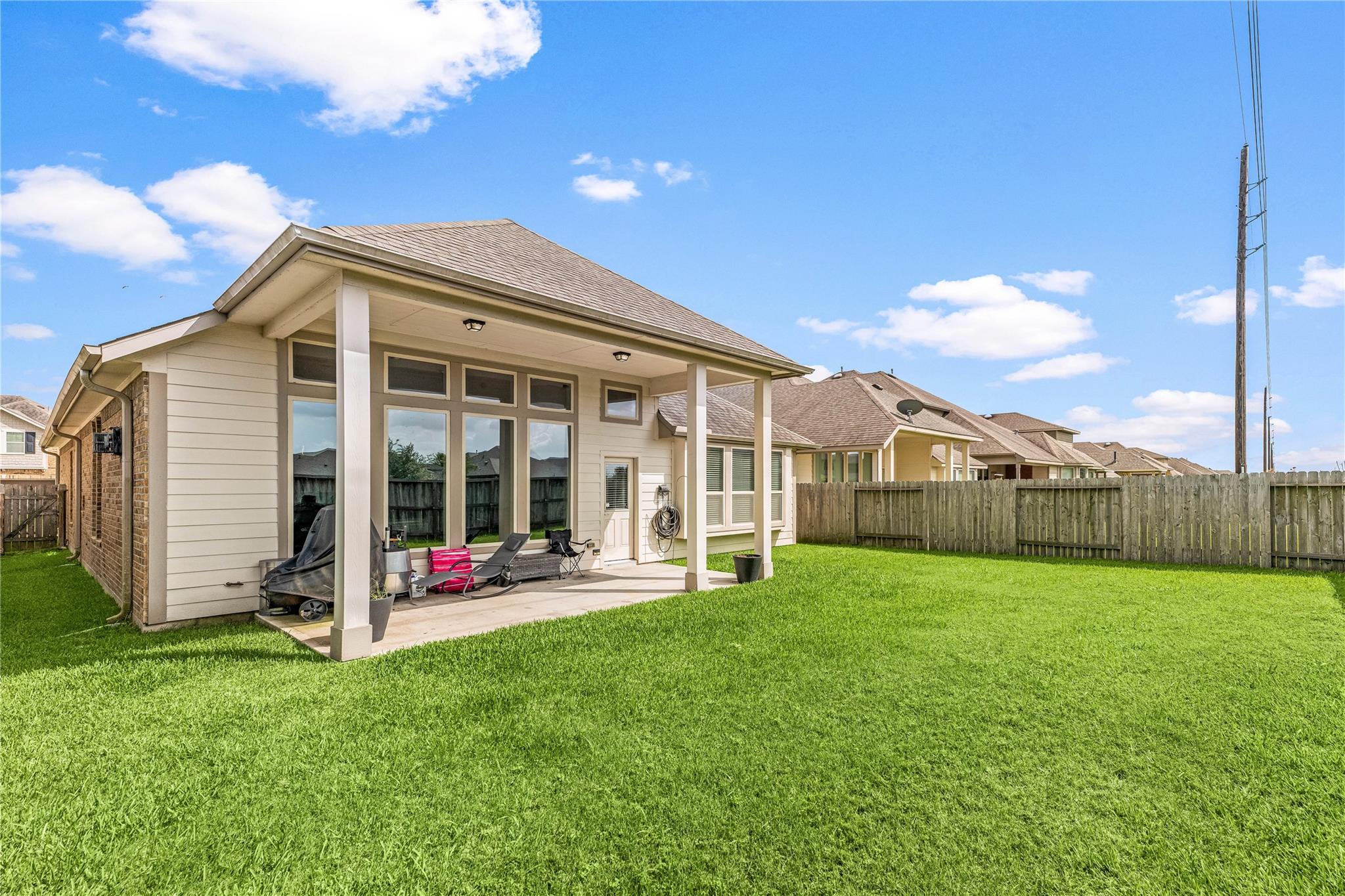 5343 Baroness Lane