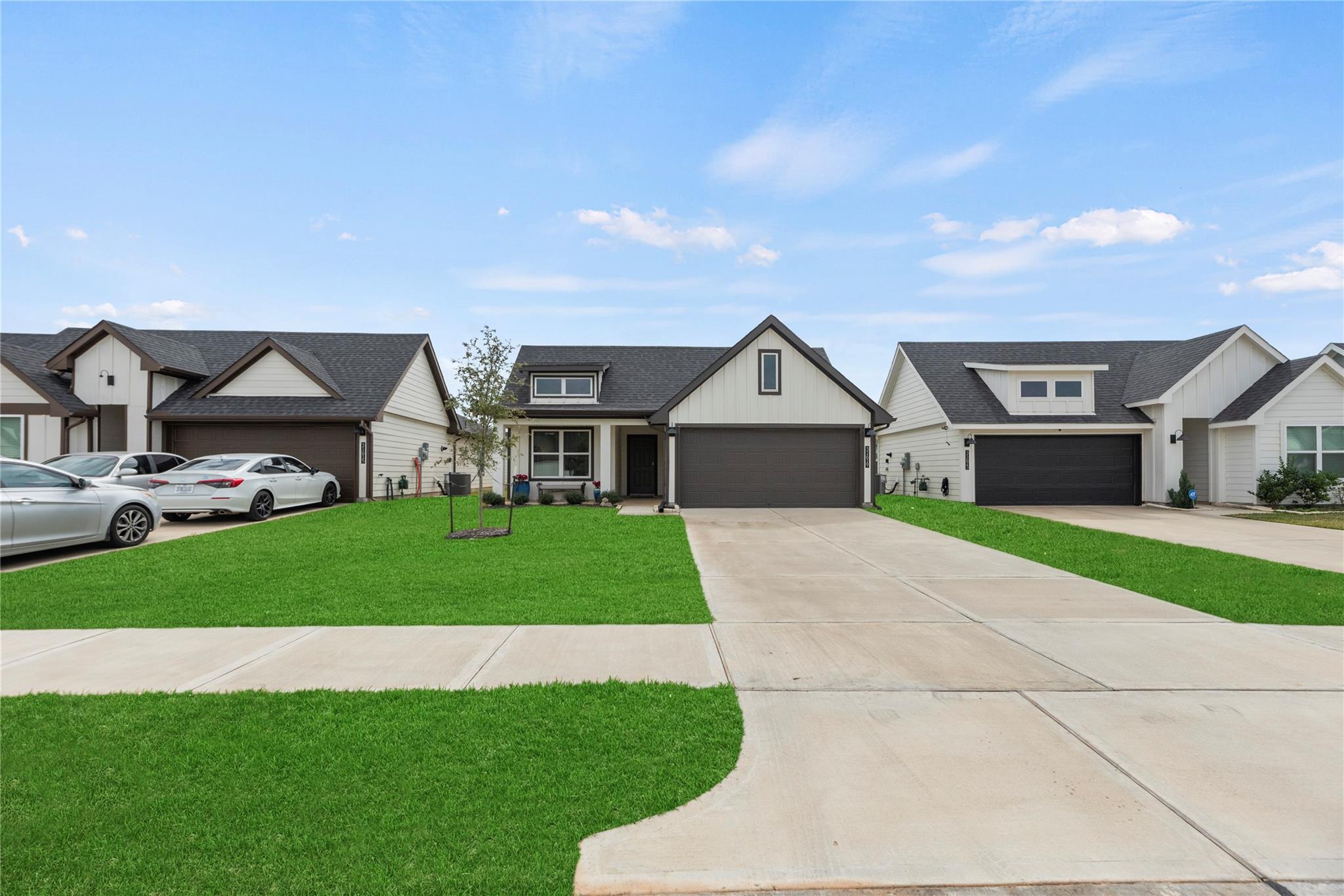 31619 Featherstone Trail