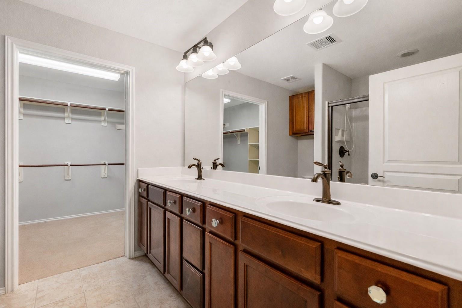 1031 Oleander Way