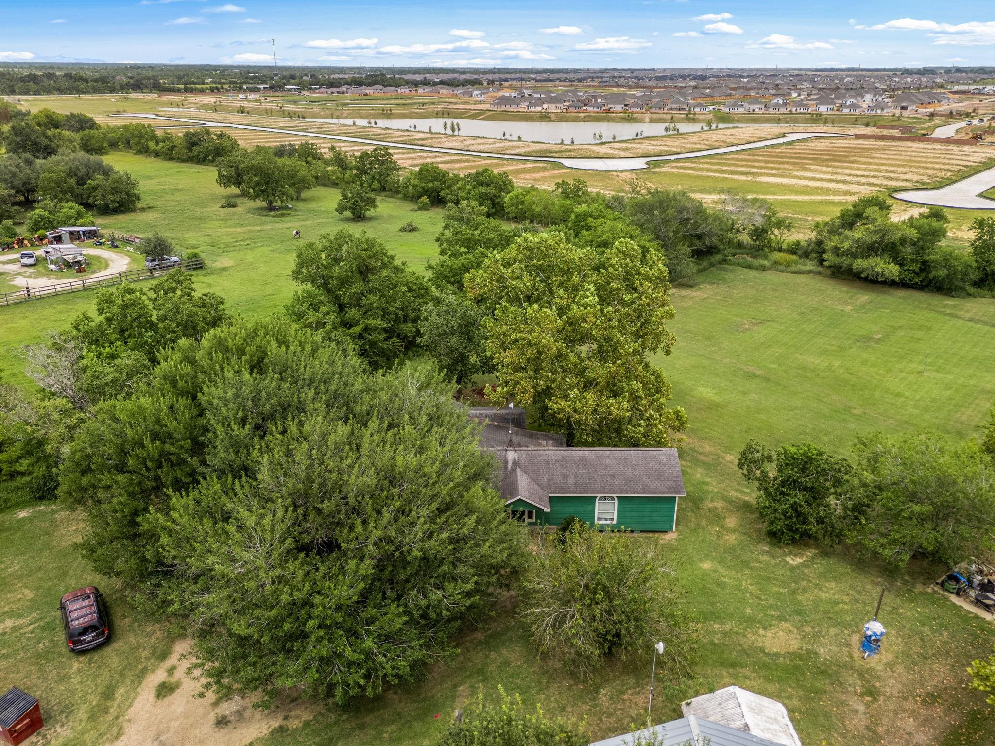 5944 Noel Lane