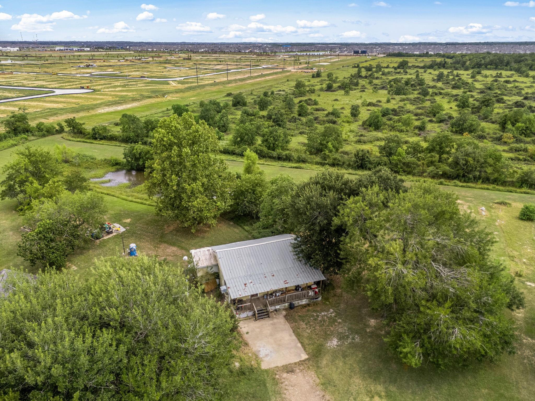 5944 Noel Lane