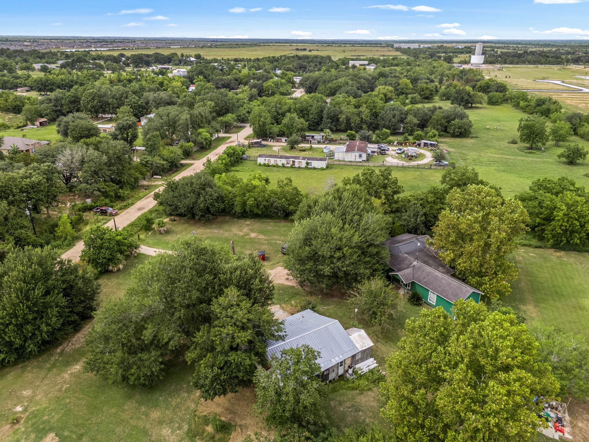 5944 Noel Lane