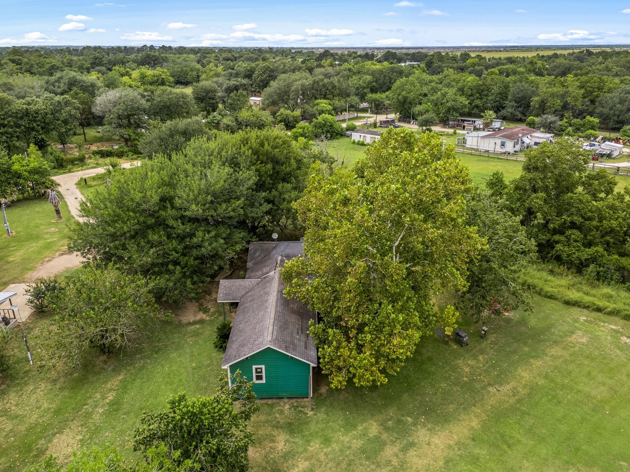 5944 Noel Lane