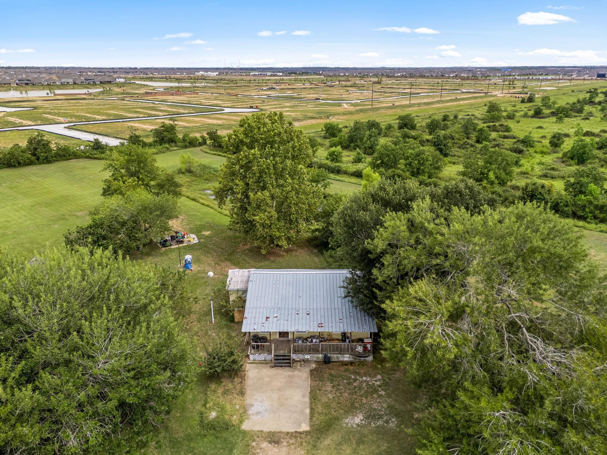 5944 Noel Lane