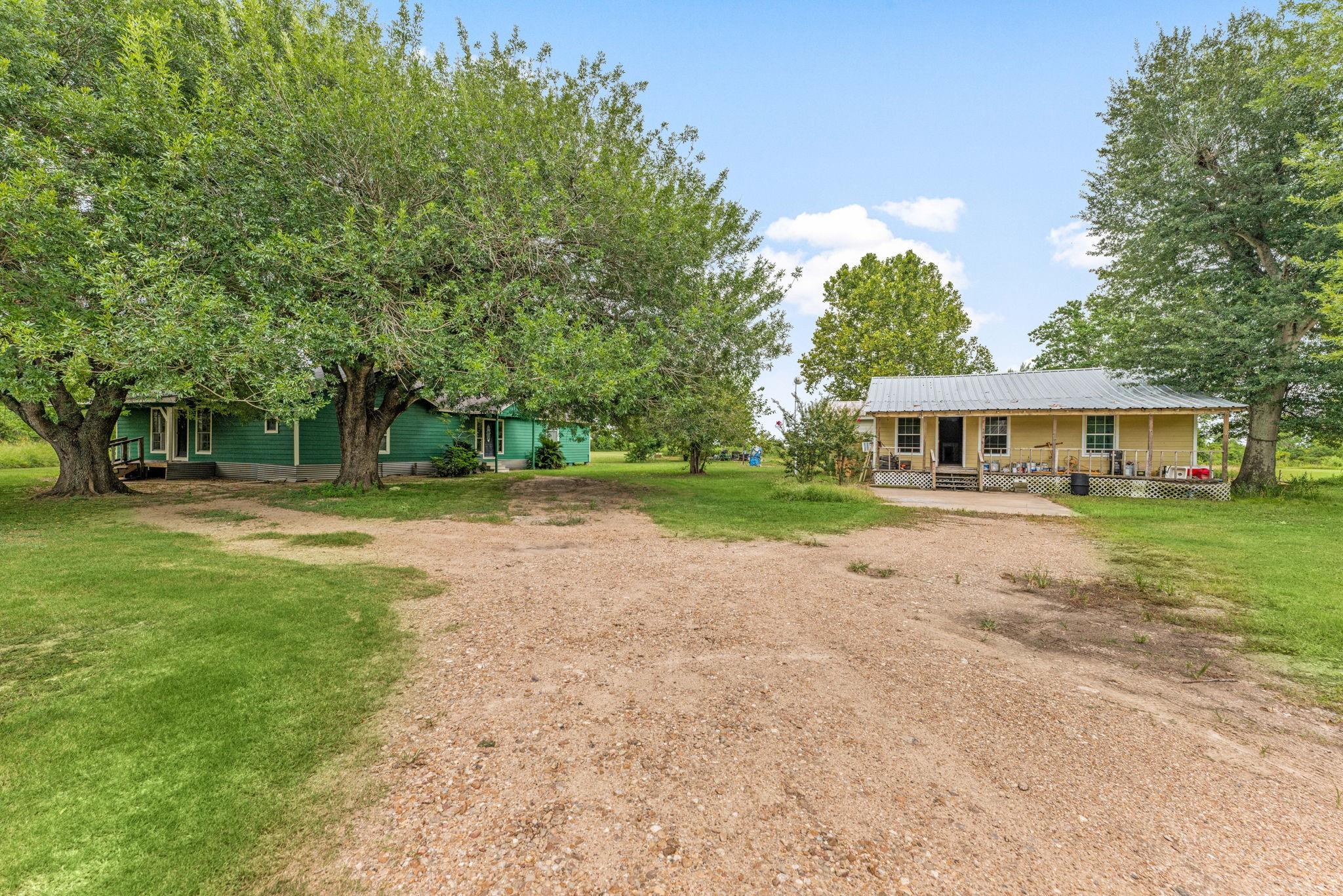 5944 Noel Lane