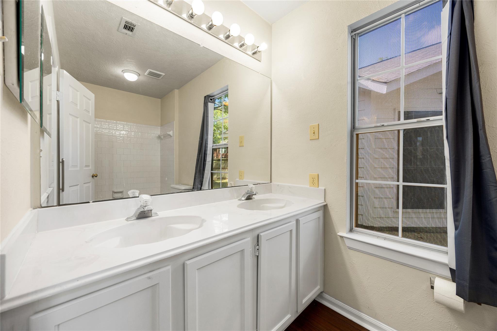 17222 Crown Meadow Court