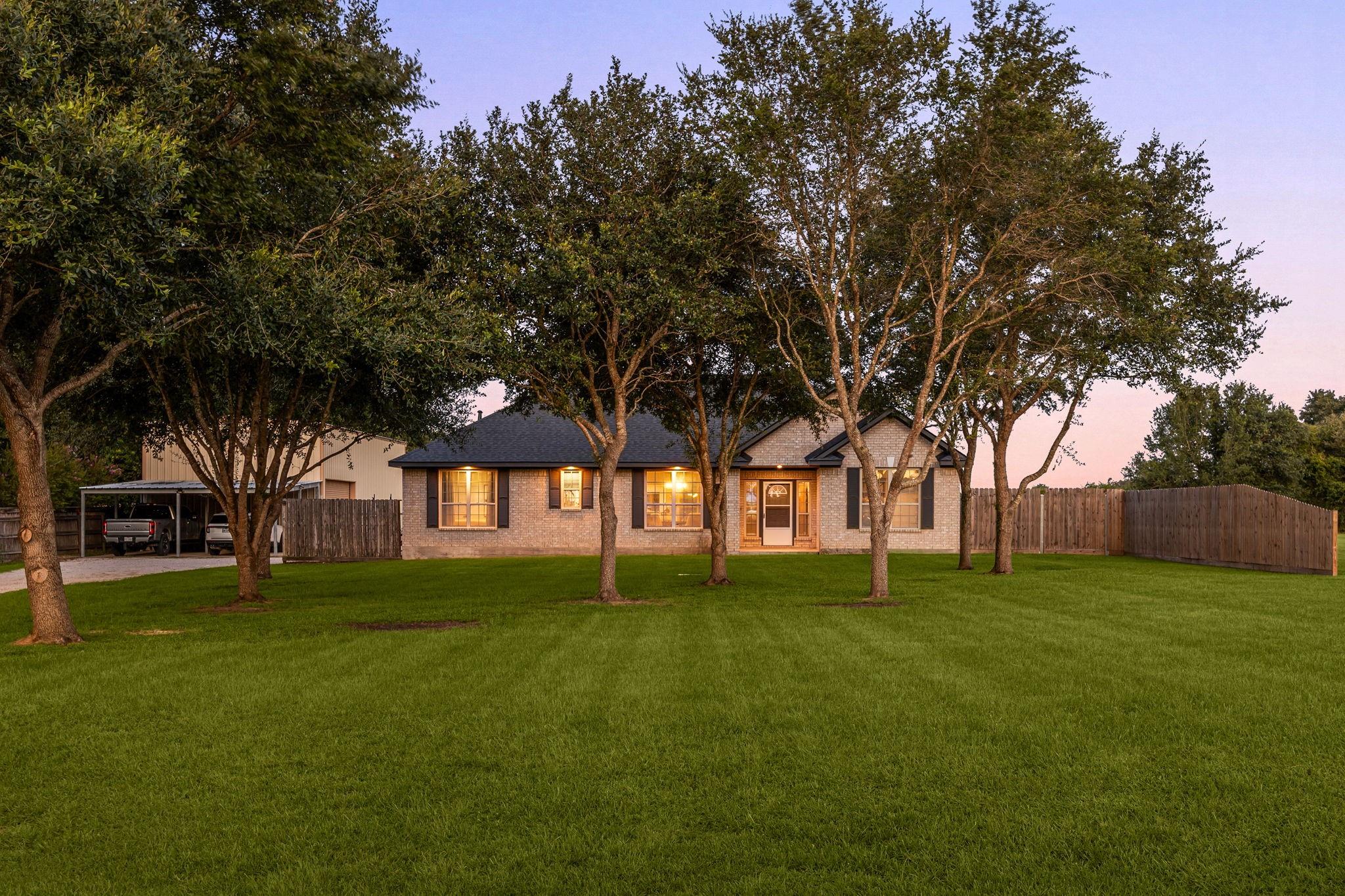 35129 Pontiac Drive