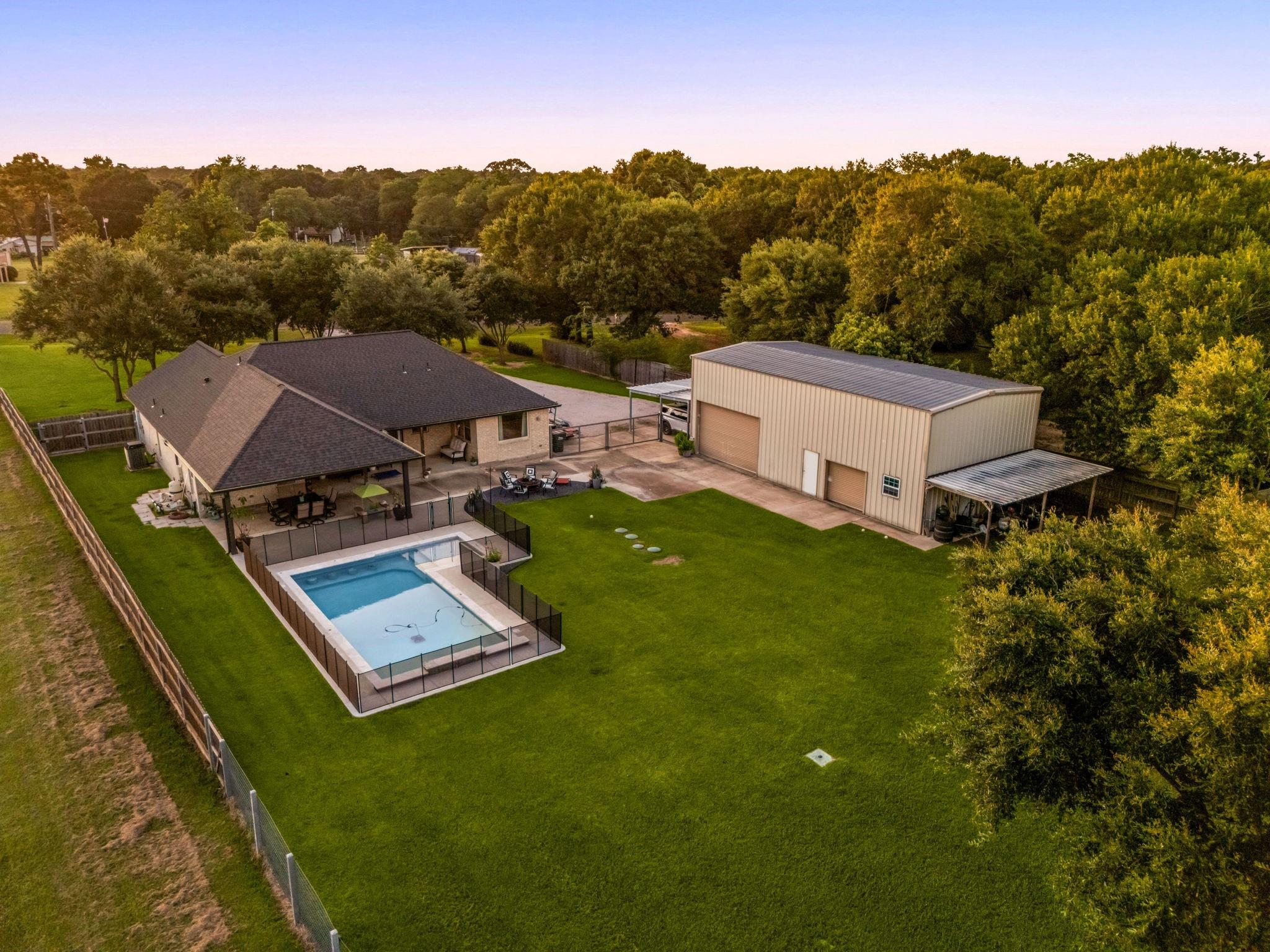 35129 Pontiac Drive