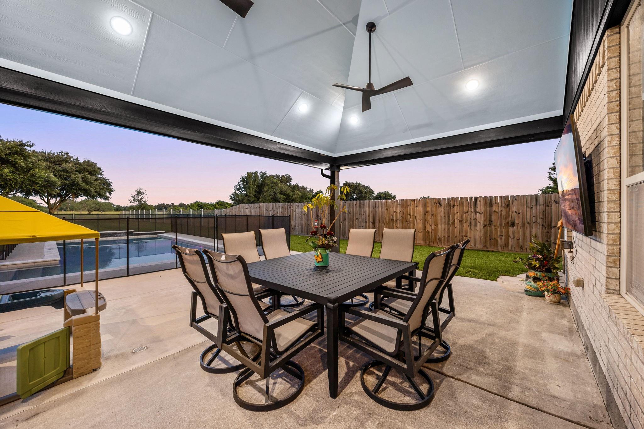 35129 Pontiac Drive