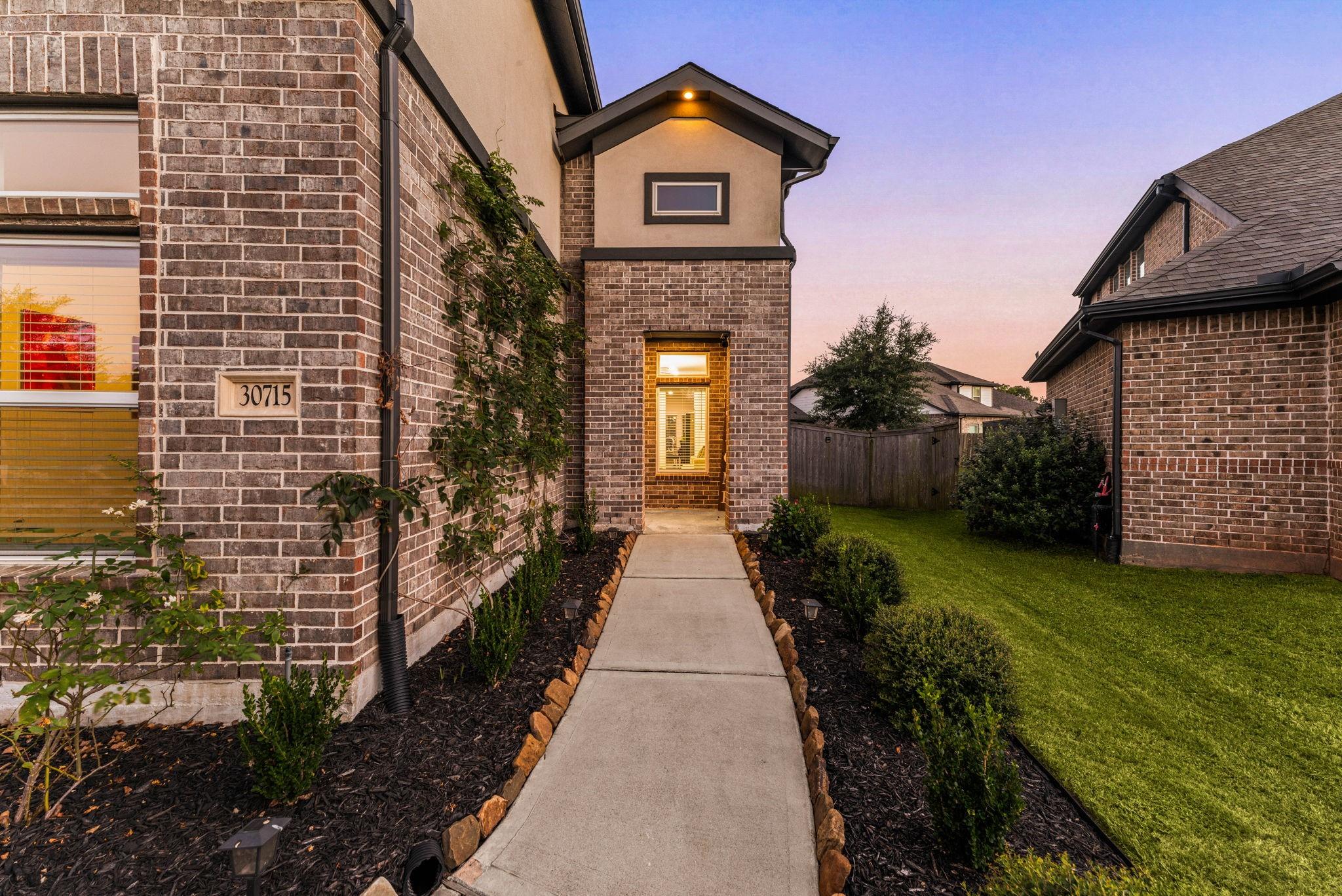 30715 Parkside Passage Drive