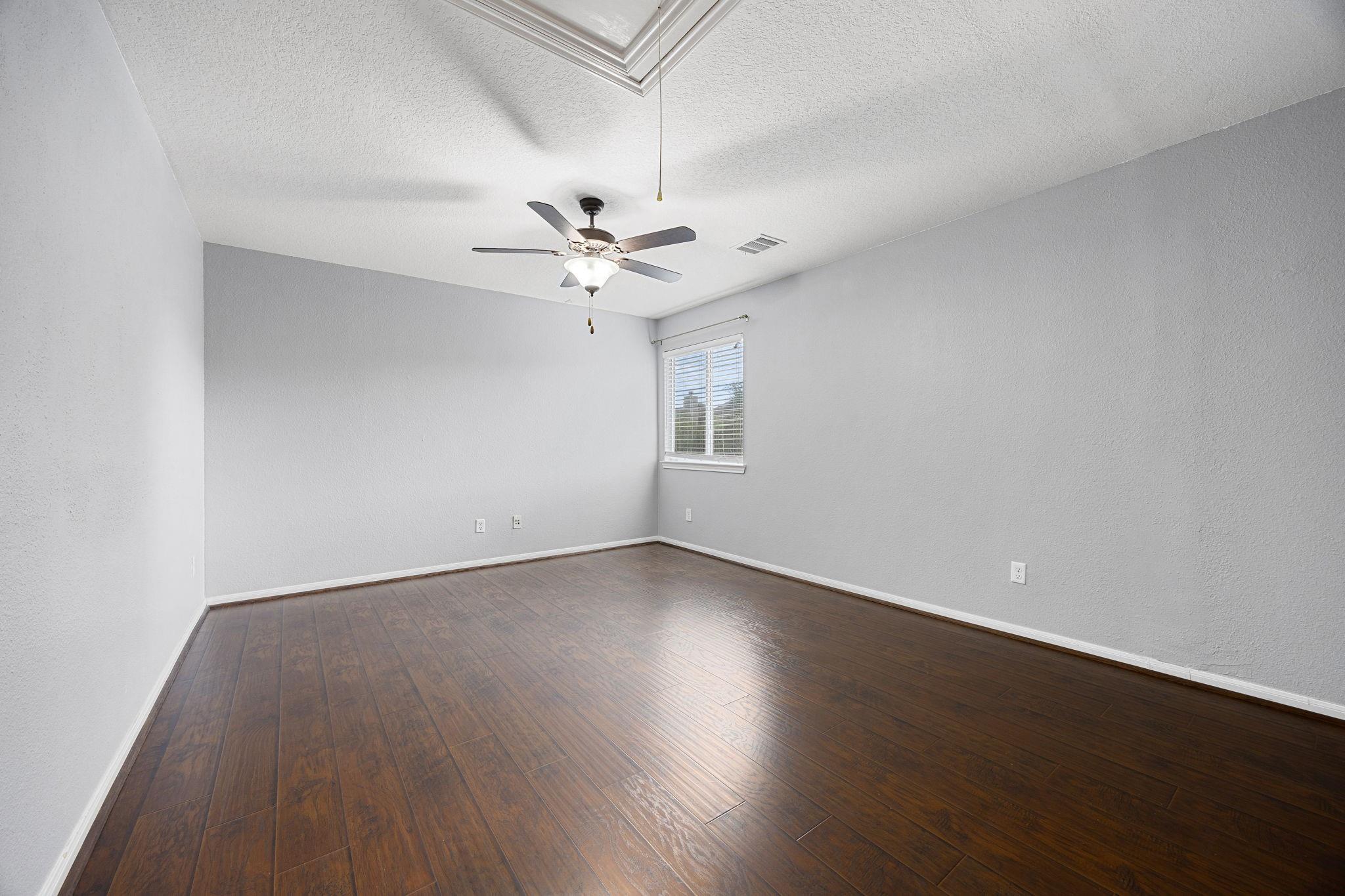 6403 Applewood Forest Drive