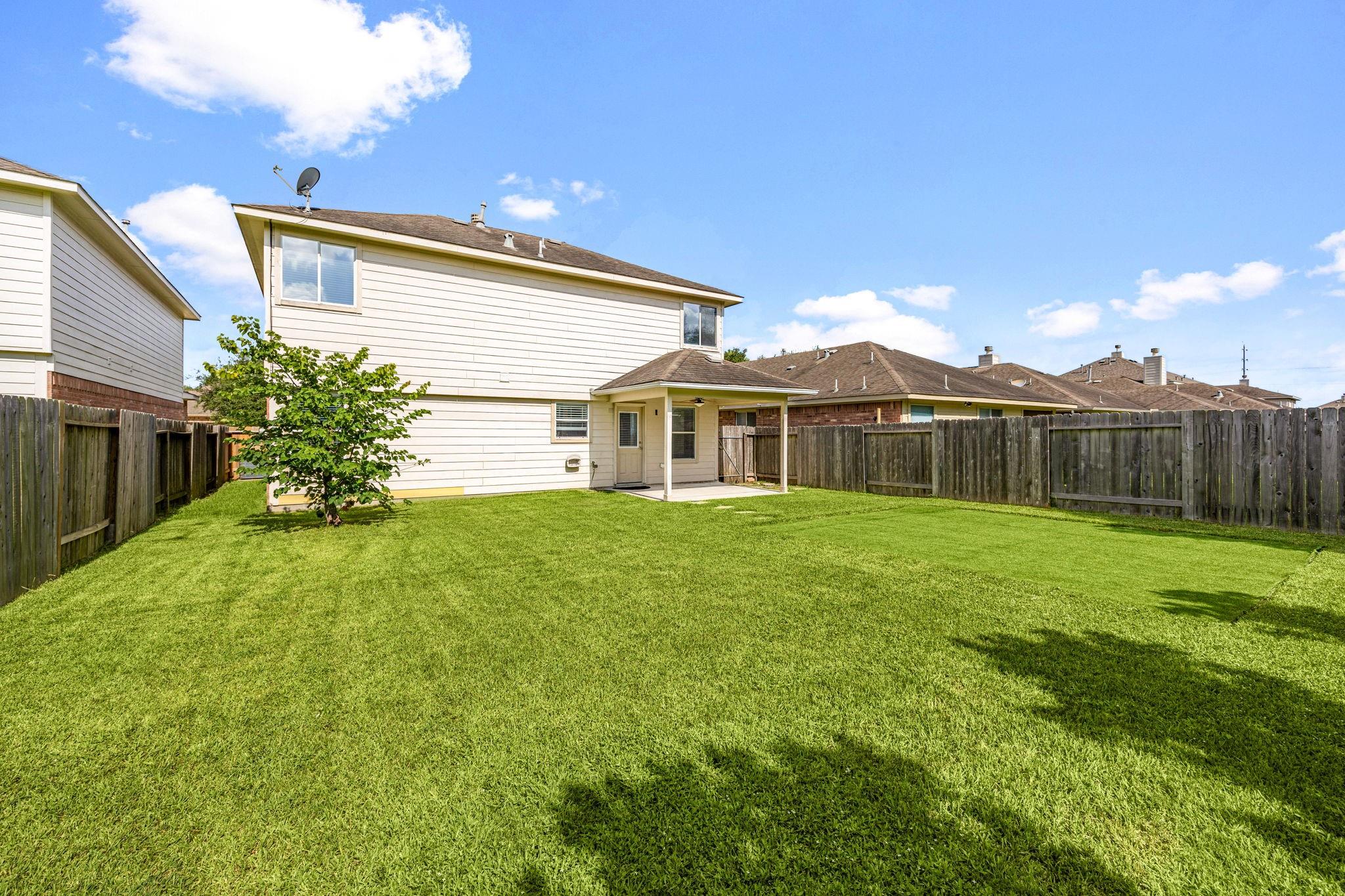 6403 Applewood Forest Drive