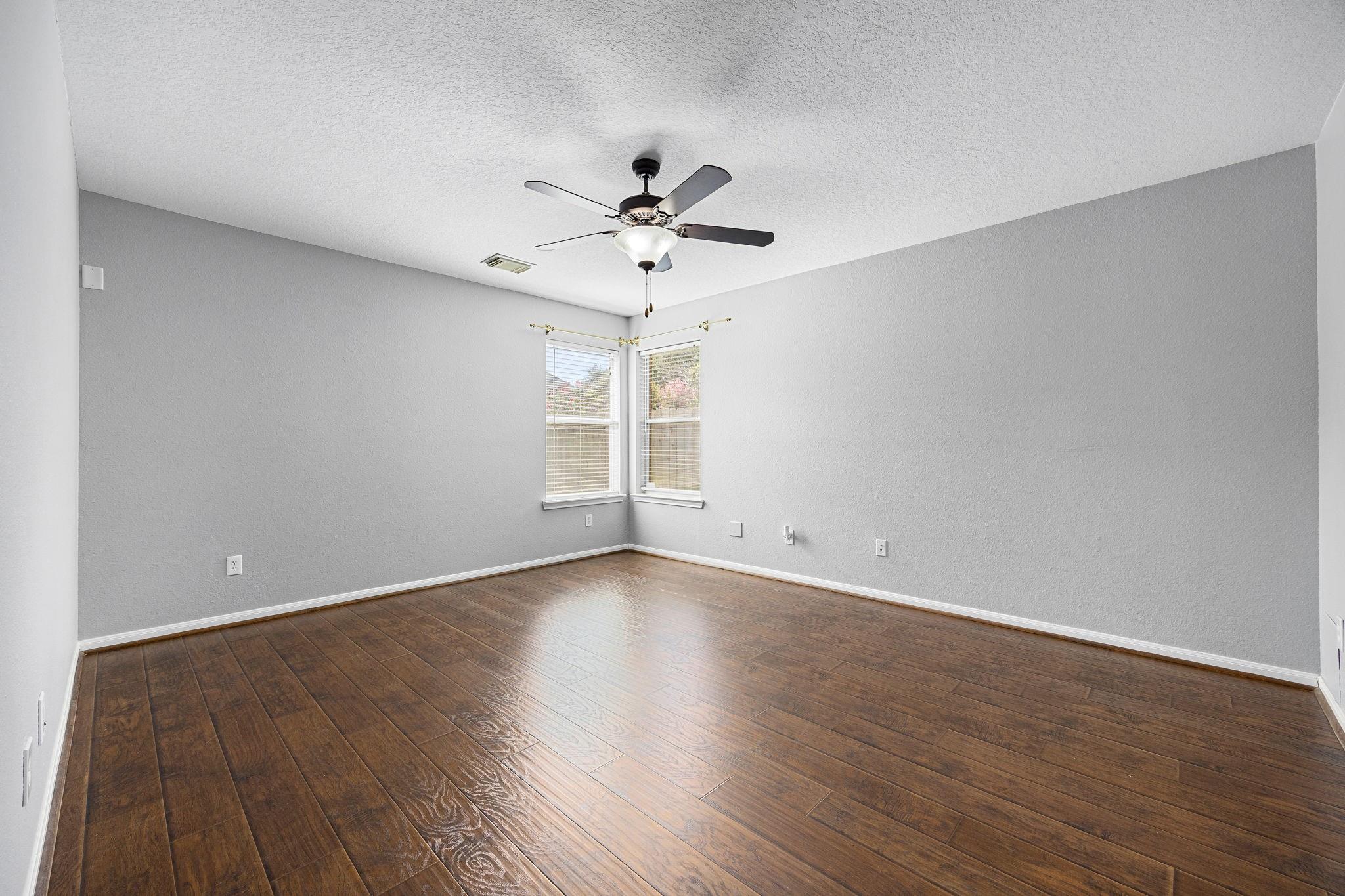 6403 Applewood Forest Drive
