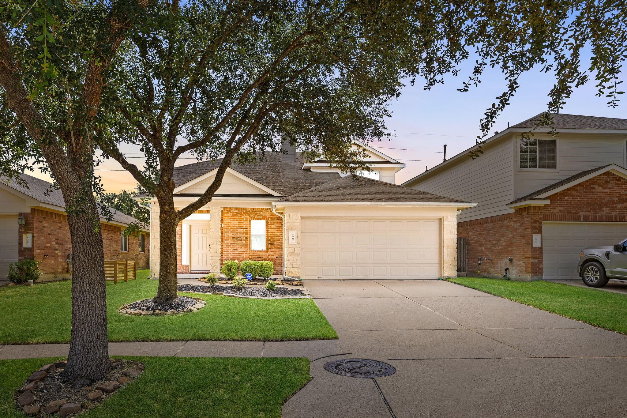 6403 Applewood Forest Drive