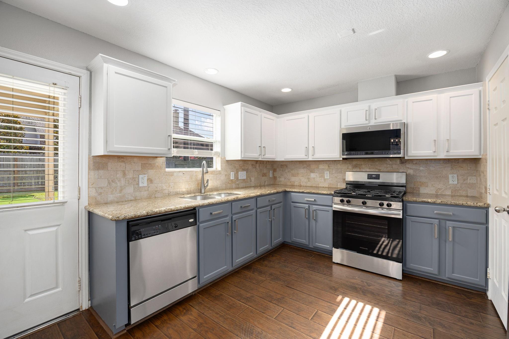 6403 Applewood Forest Drive