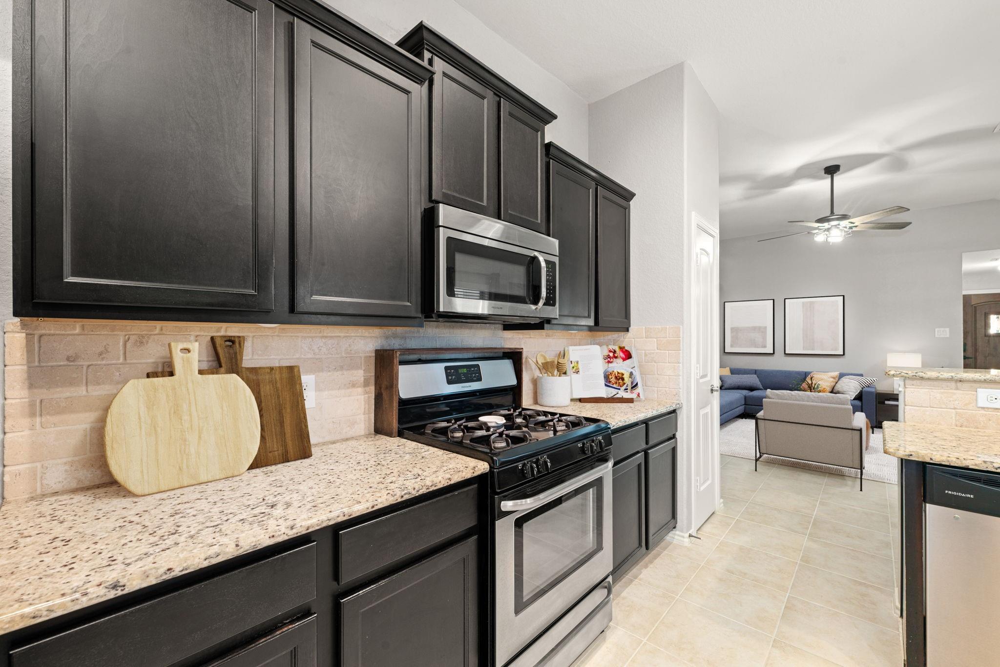 3059 Hawthorne Glen Lane