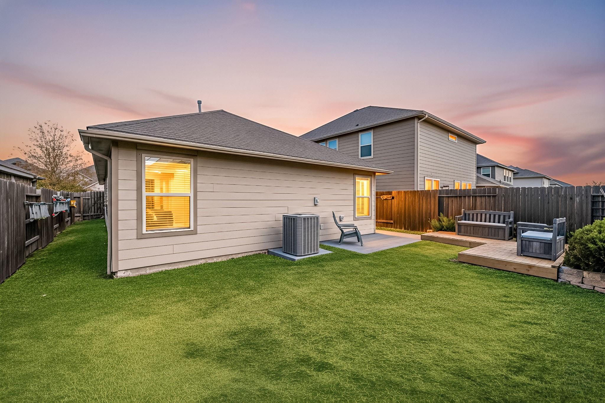 3059 Hawthorne Glen Lane