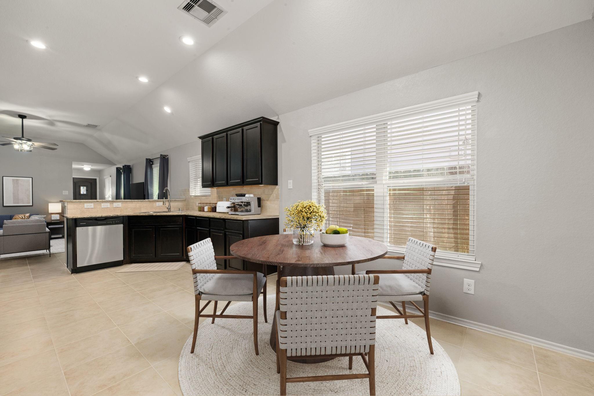 3059 Hawthorne Glen Lane