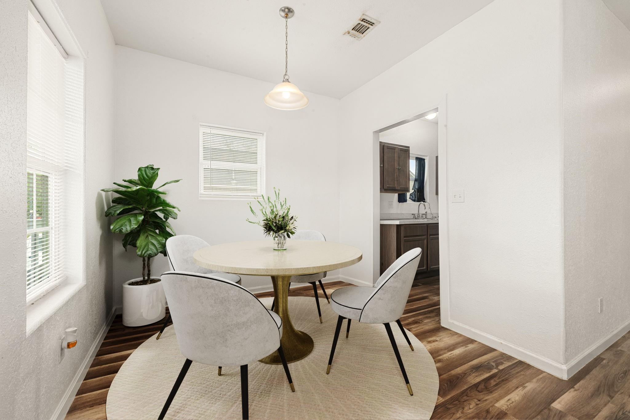 805 E Mulberry Avenue